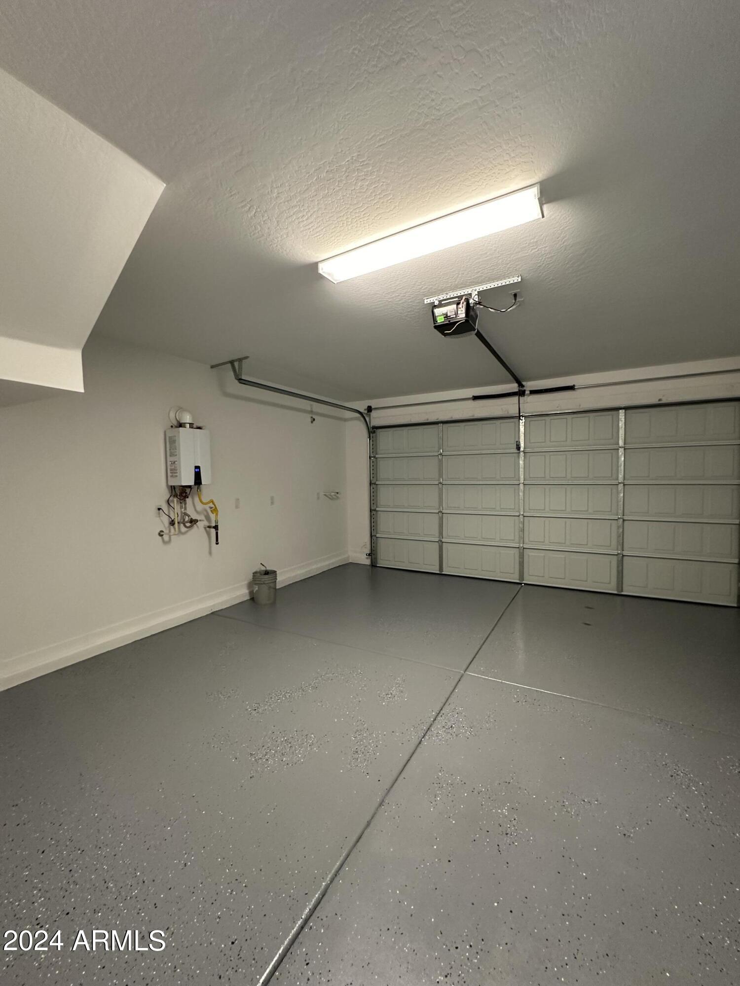 9922 E TAMERY Avenue