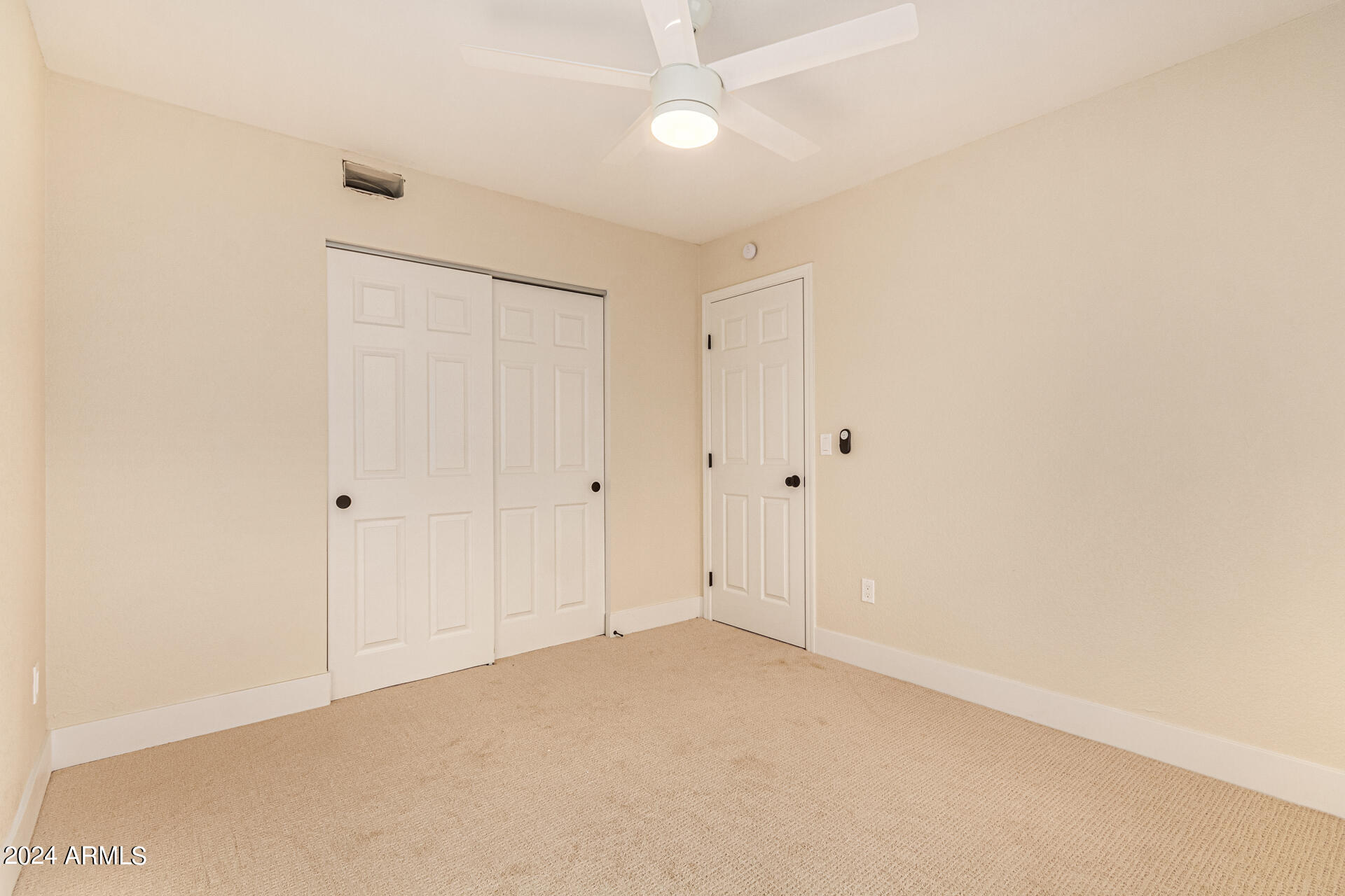 5062 E DECATUR Street