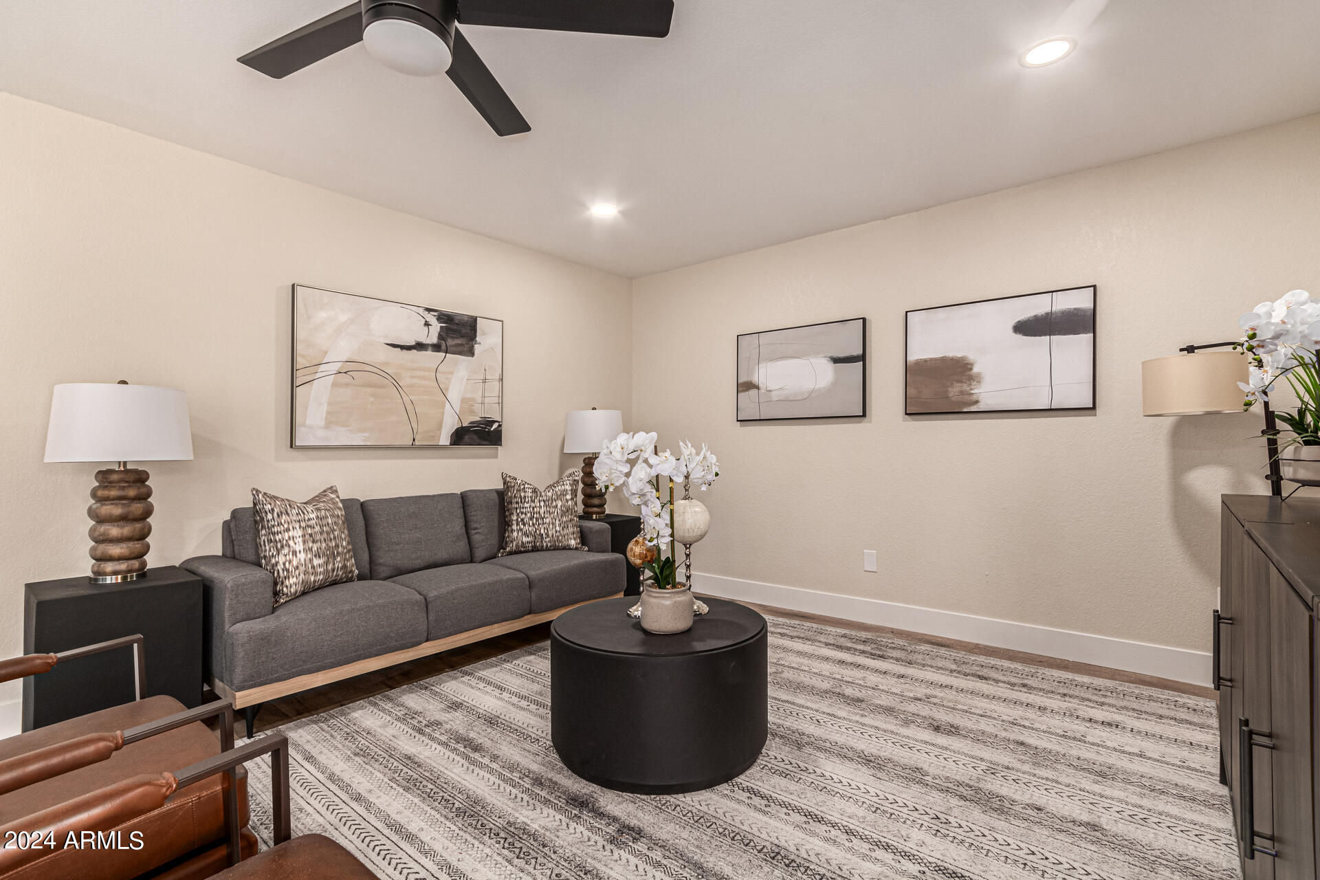 5062 E DECATUR Street