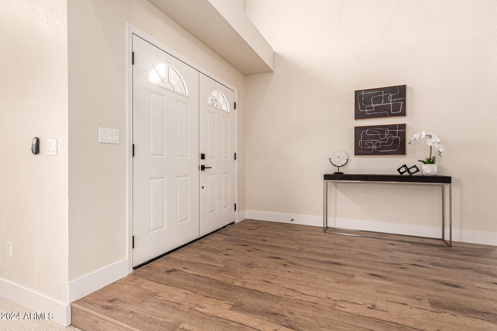 5062 E DECATUR Street