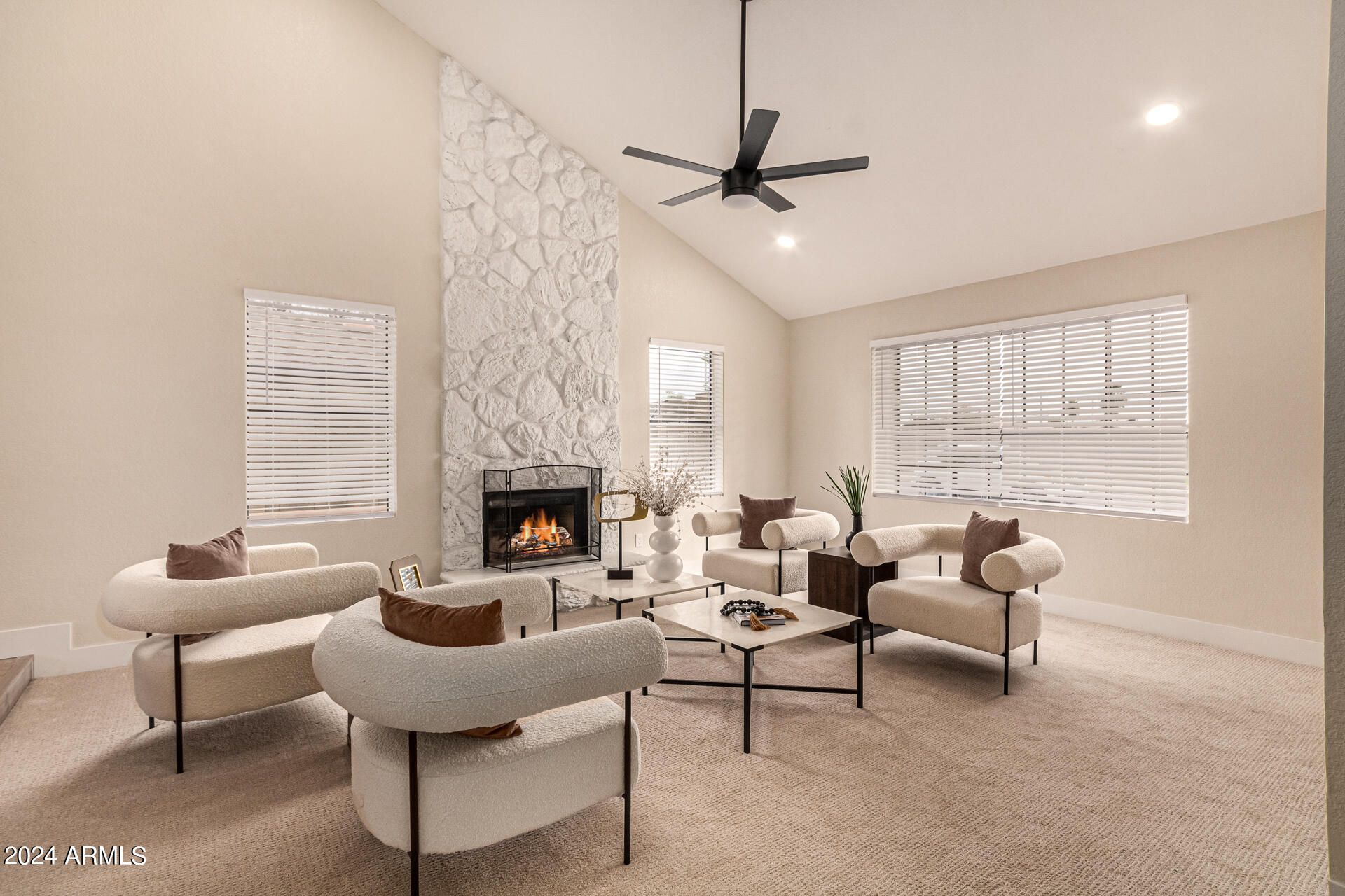 5062 E DECATUR Street