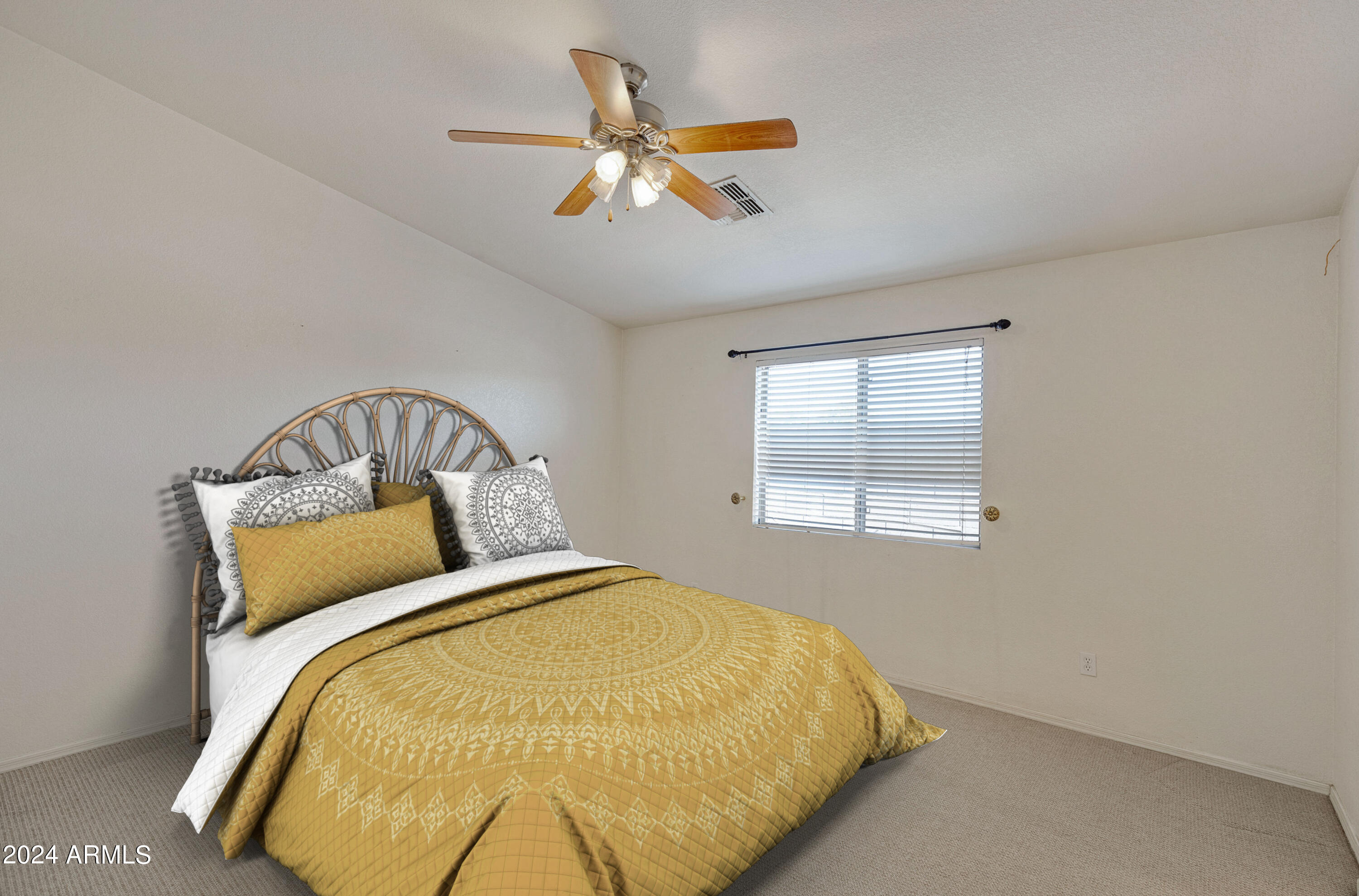 882 E LAMONTE Street