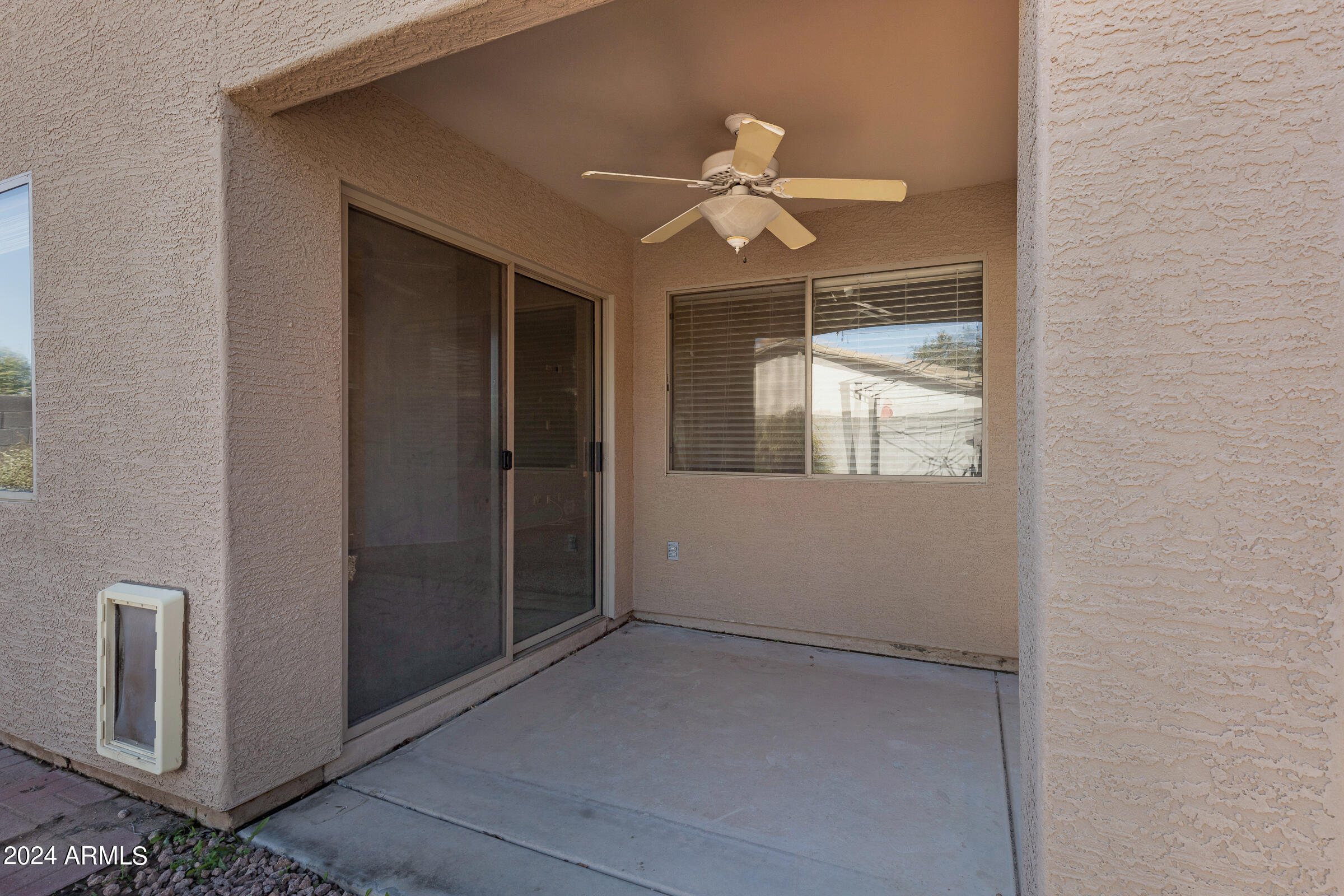 882 E LAMONTE Street