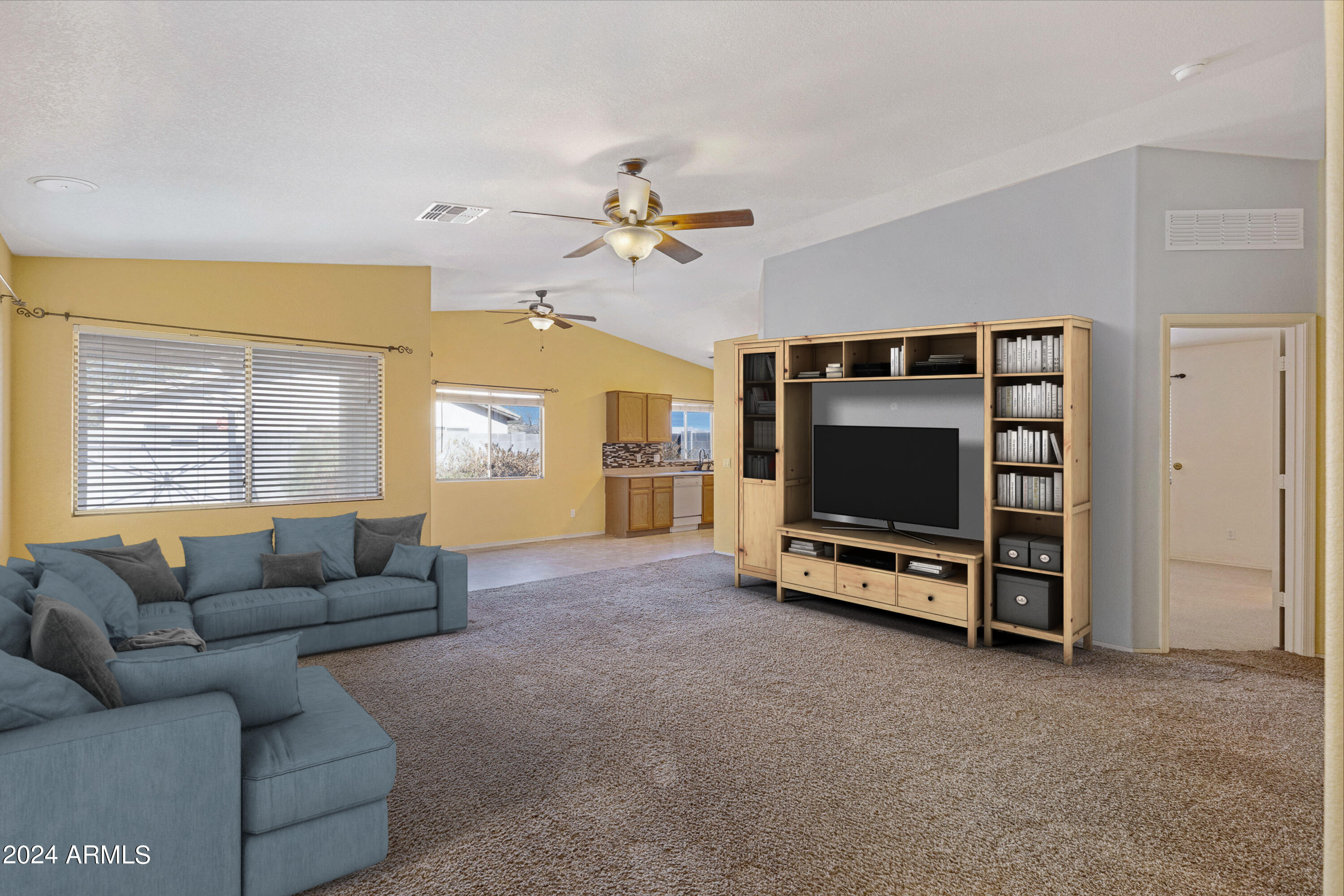 882 E LAMONTE Street