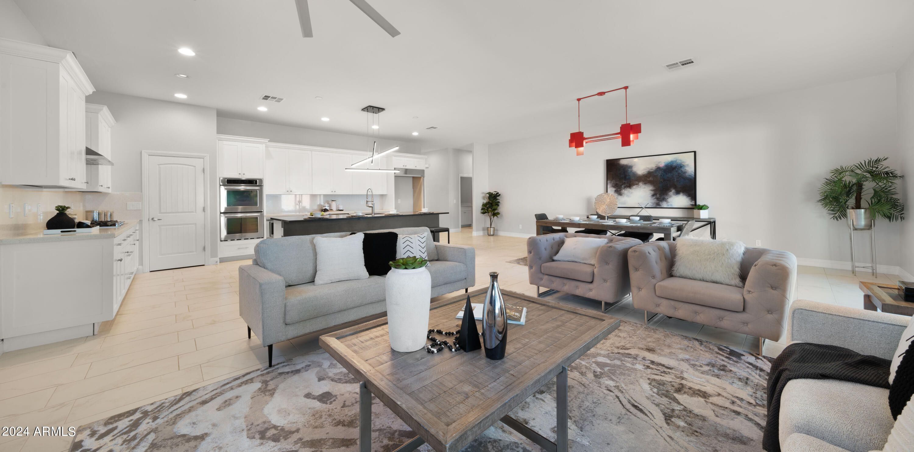 1822 W EL CAMINITO Drive