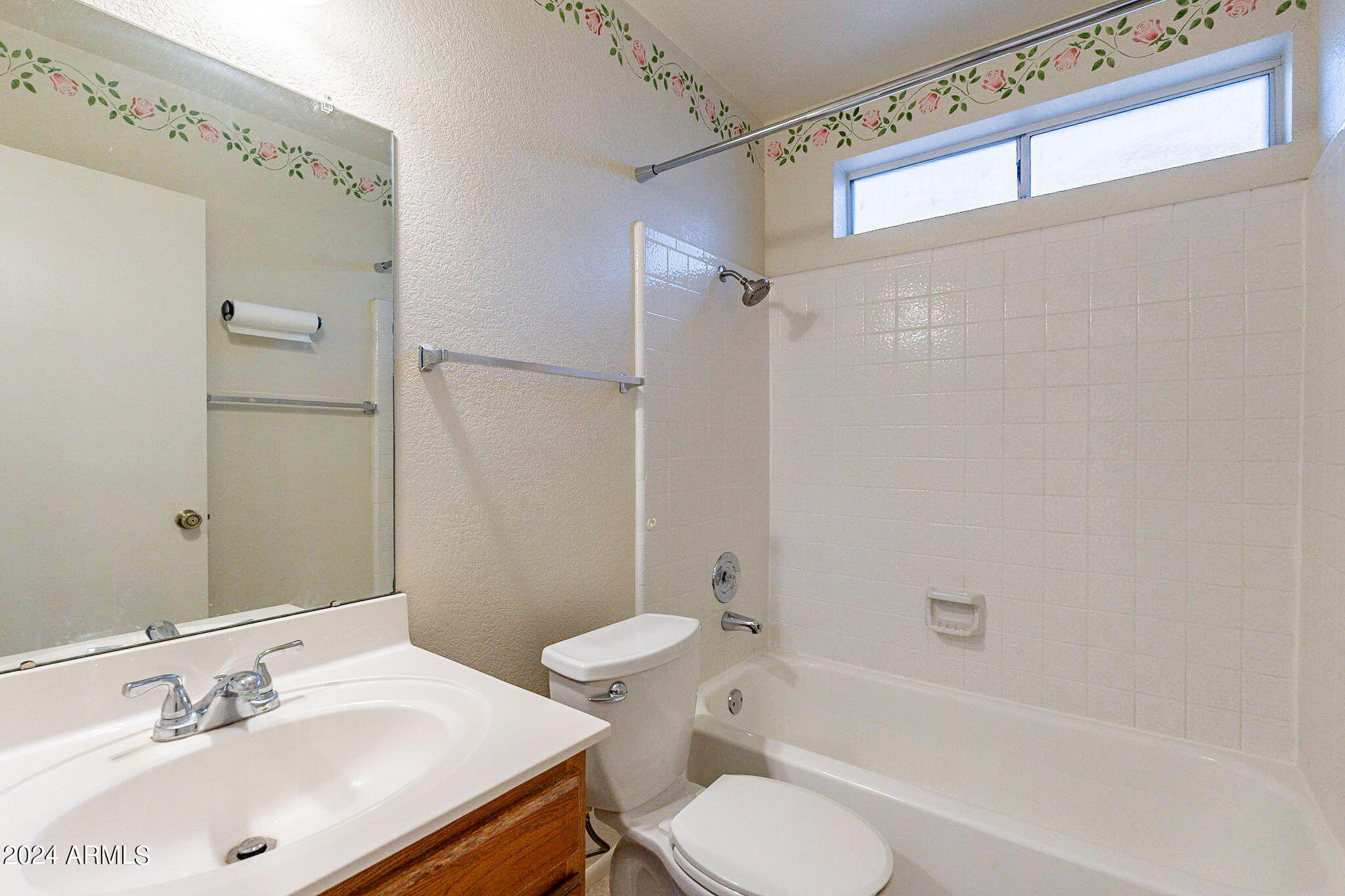 6526 E ENSENADA Street