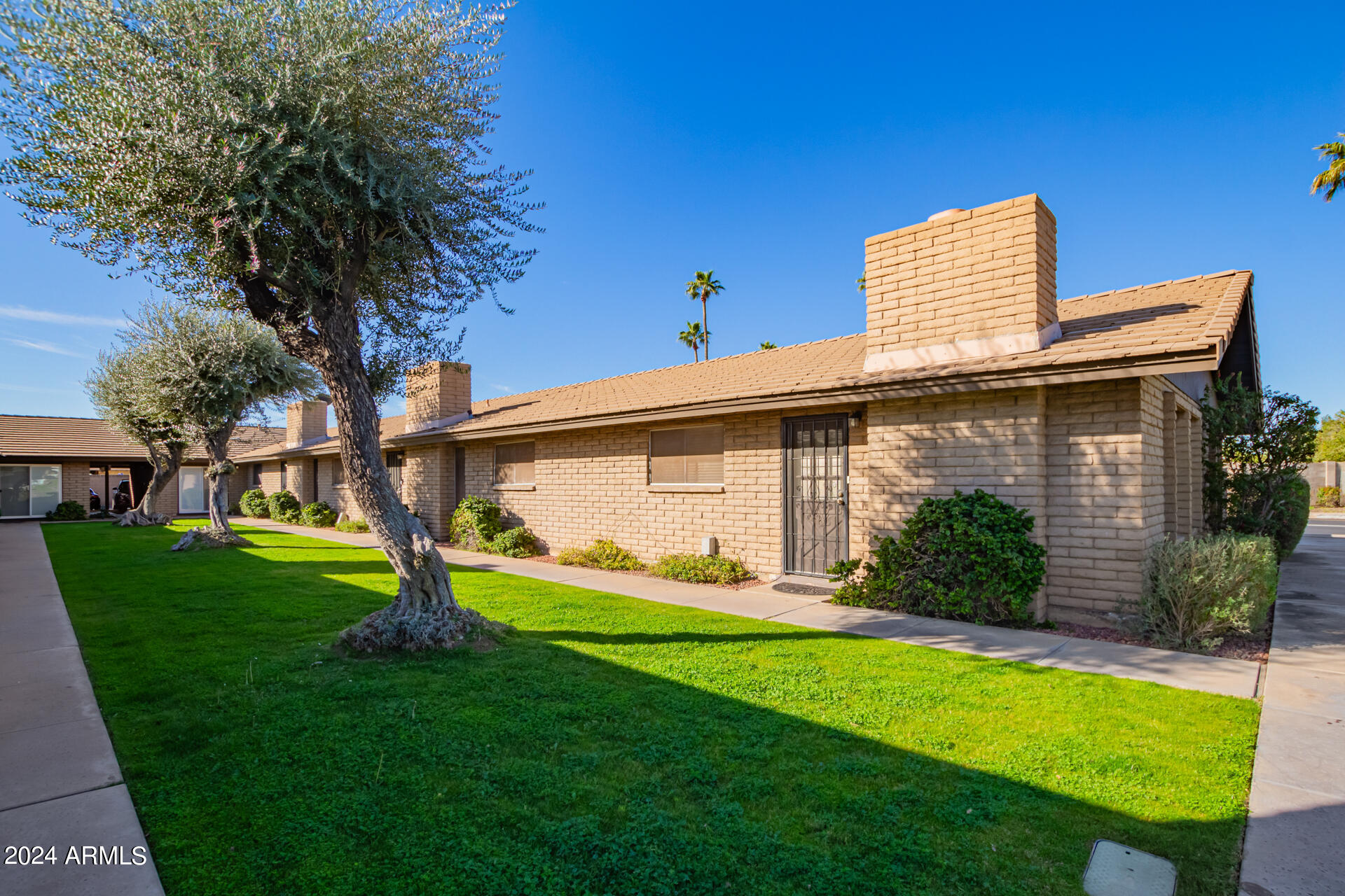 2015 E SOUTHERN Avenue # 7