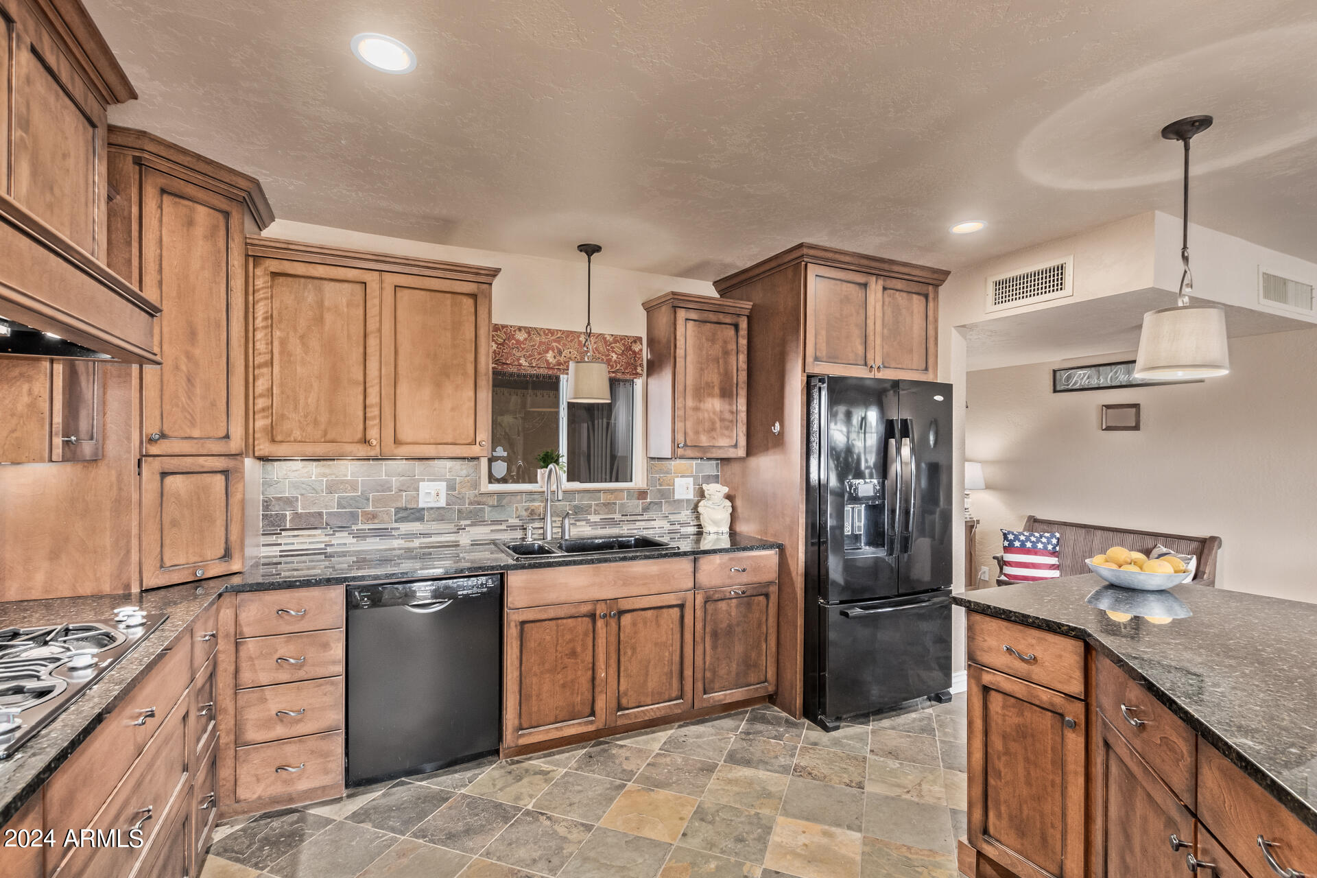 2323 E SHAW BUTTE Drive