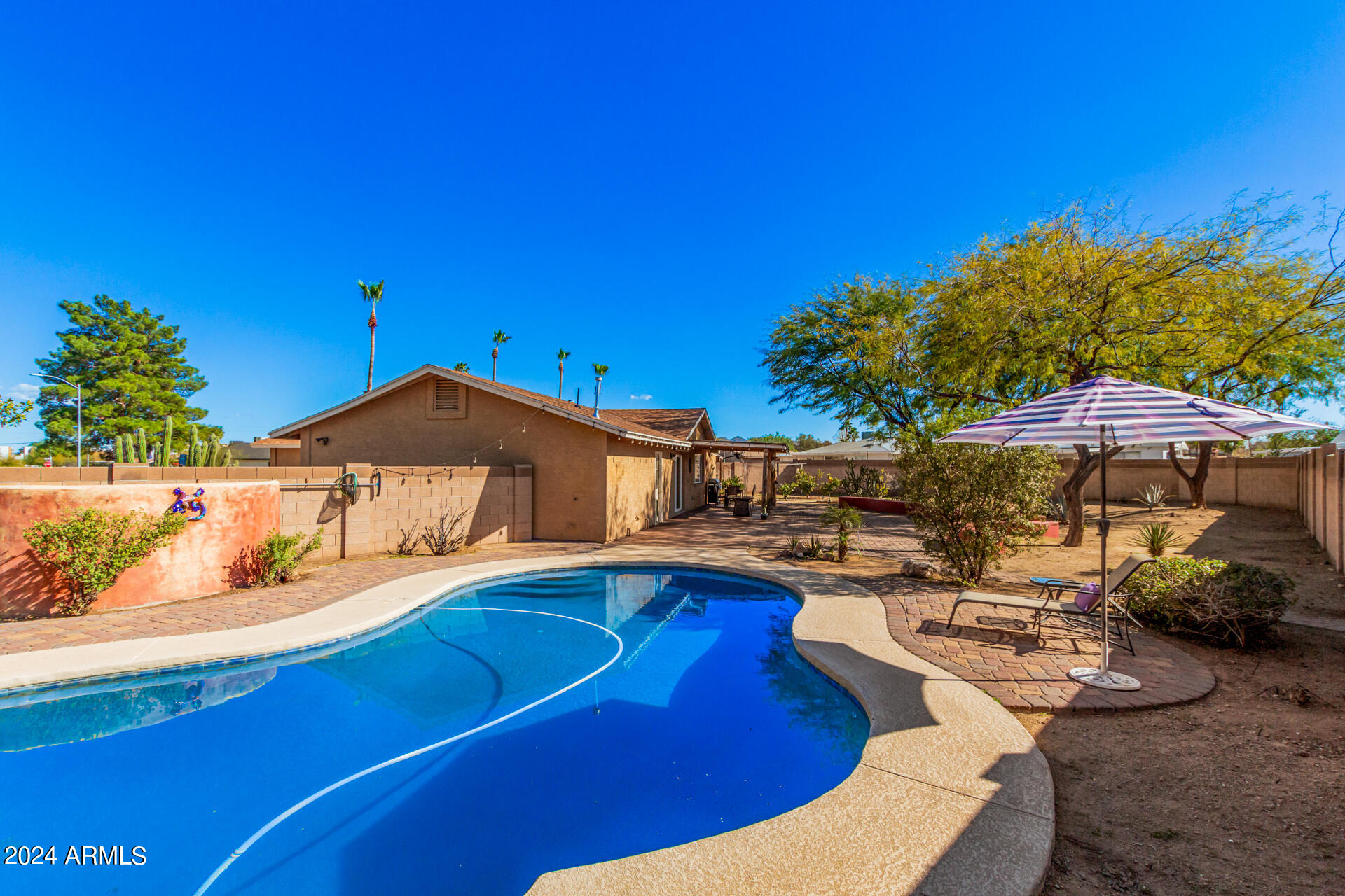 2323 E SHAW BUTTE Drive