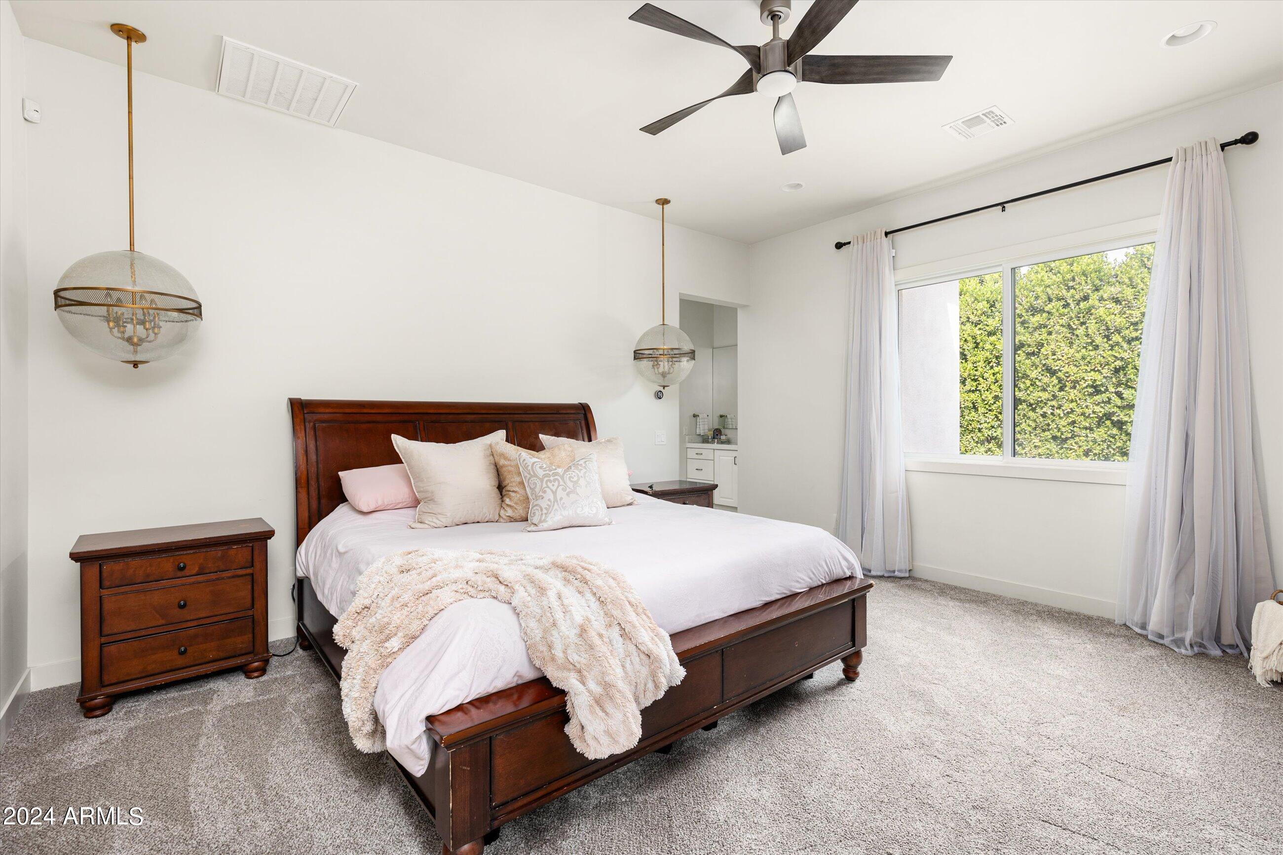 3918 E CRITTENDEN Lane