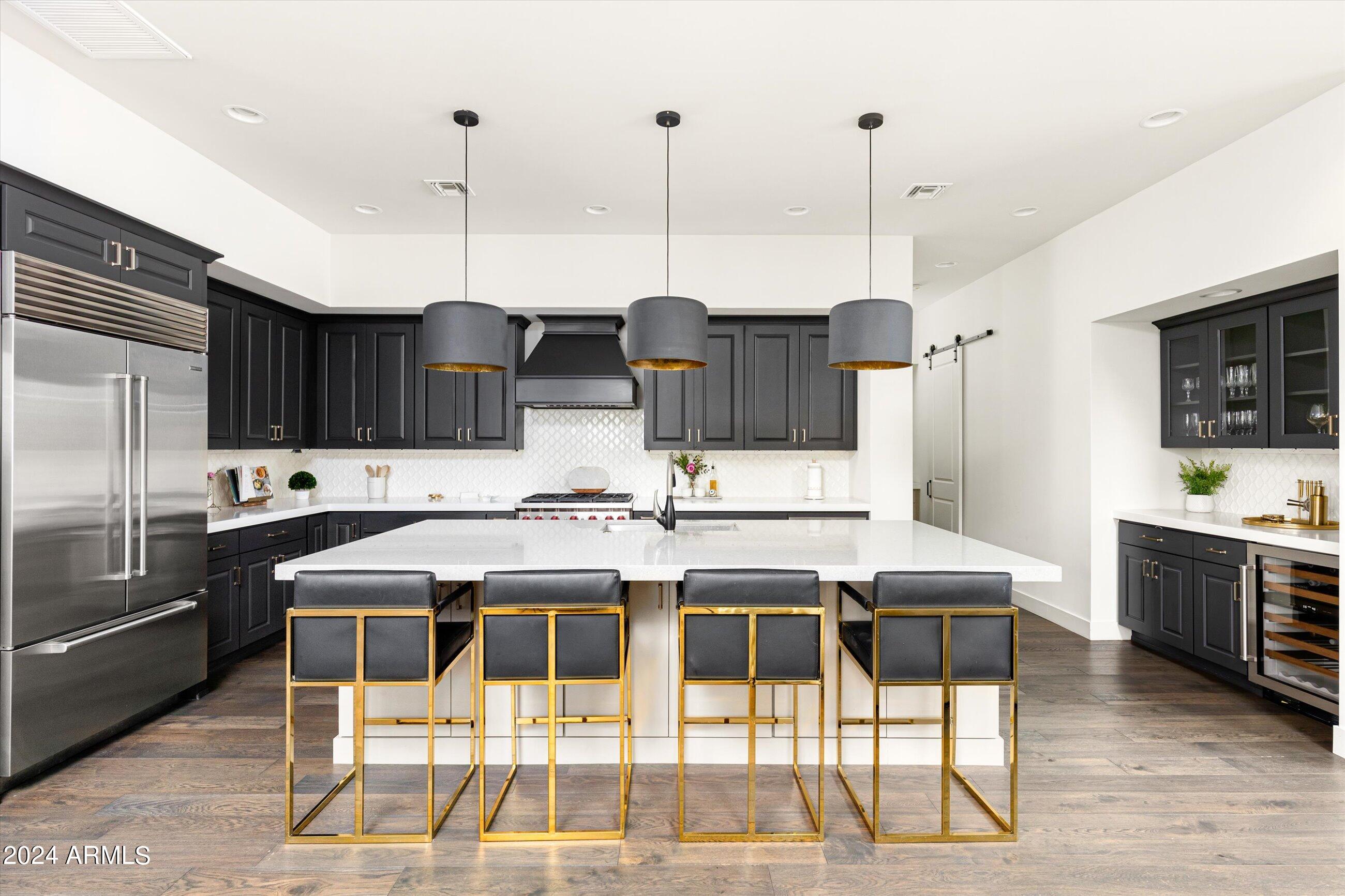 3918 E CRITTENDEN Lane