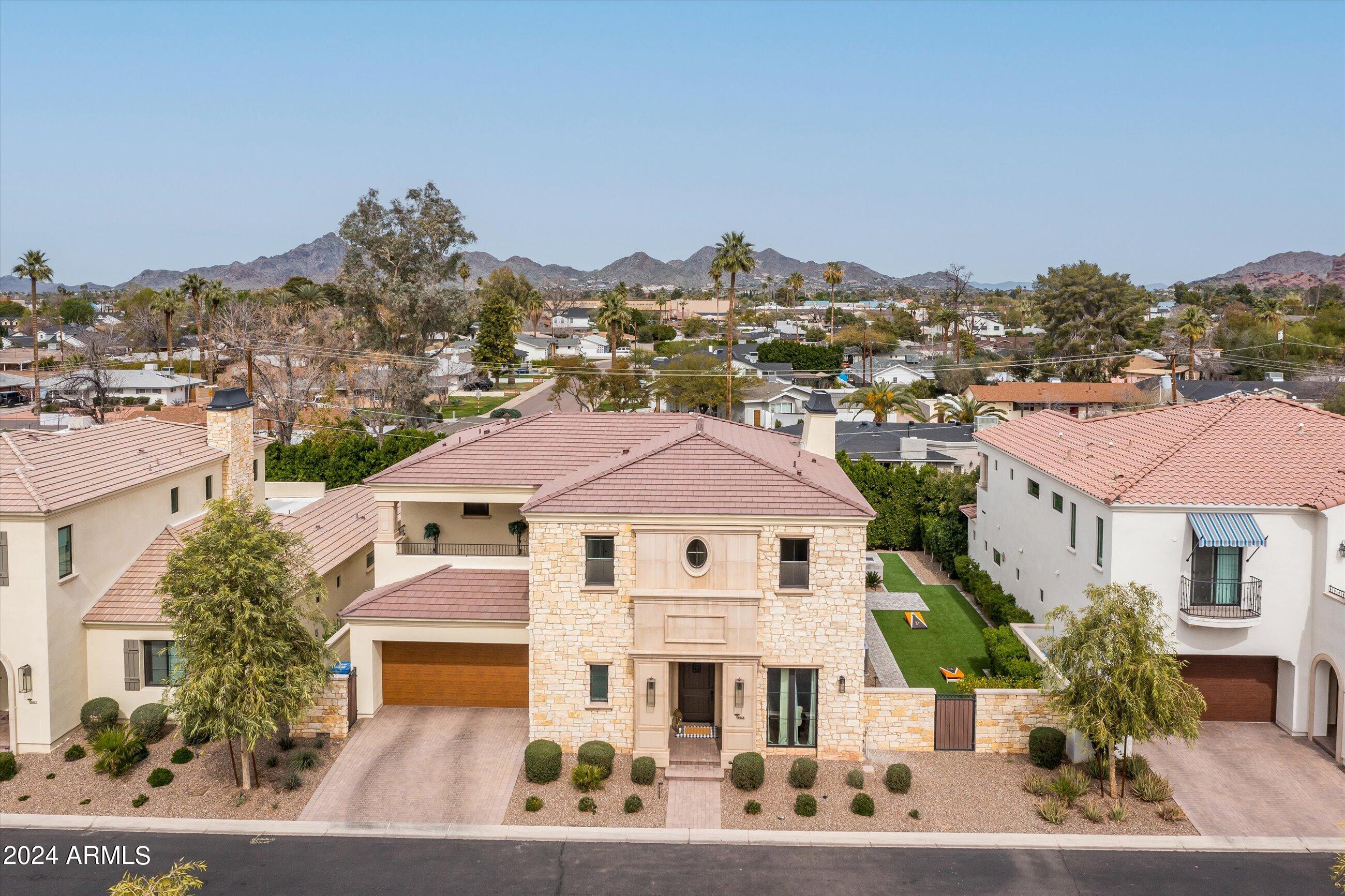 3918 E CRITTENDEN Lane