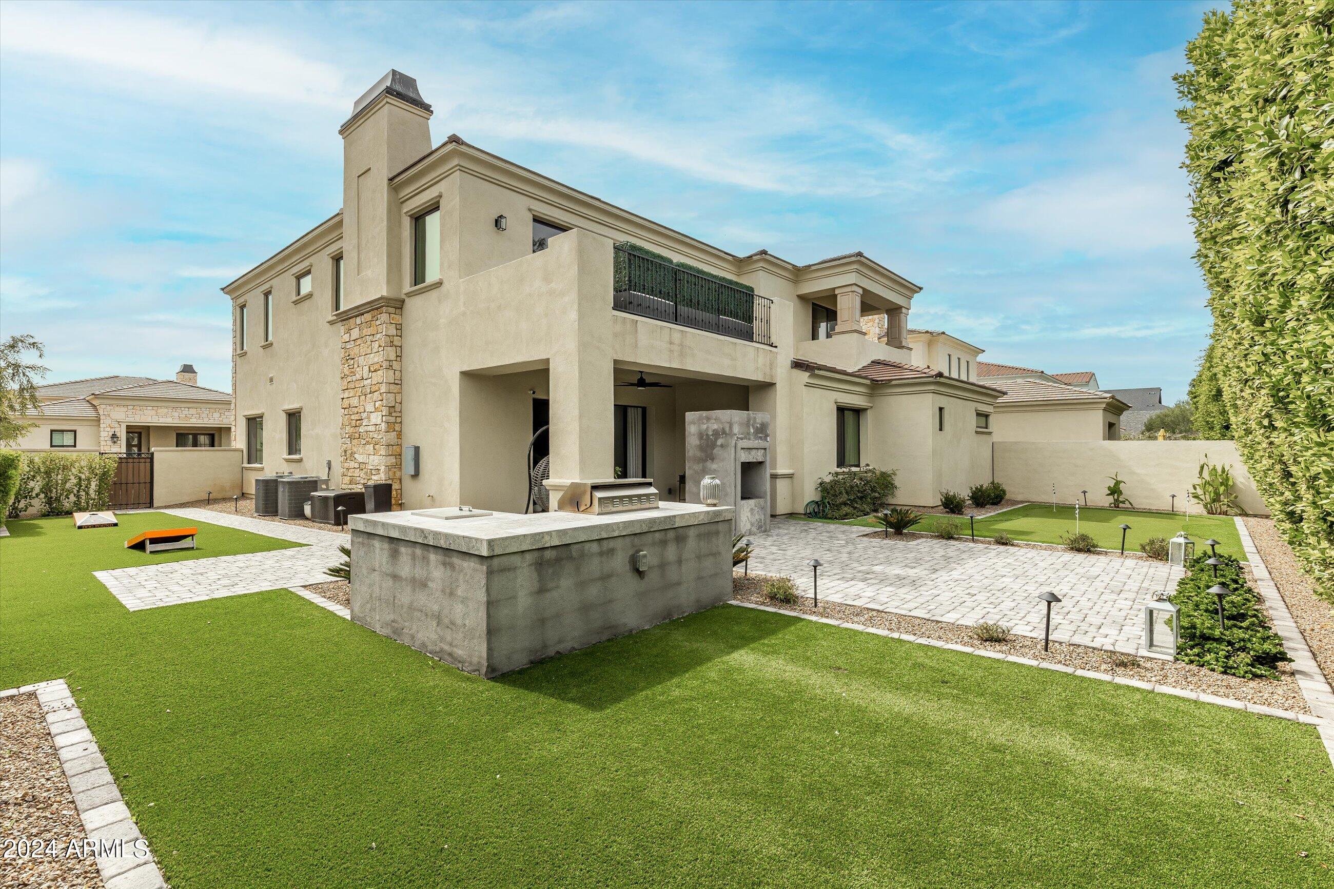 3918 E CRITTENDEN Lane