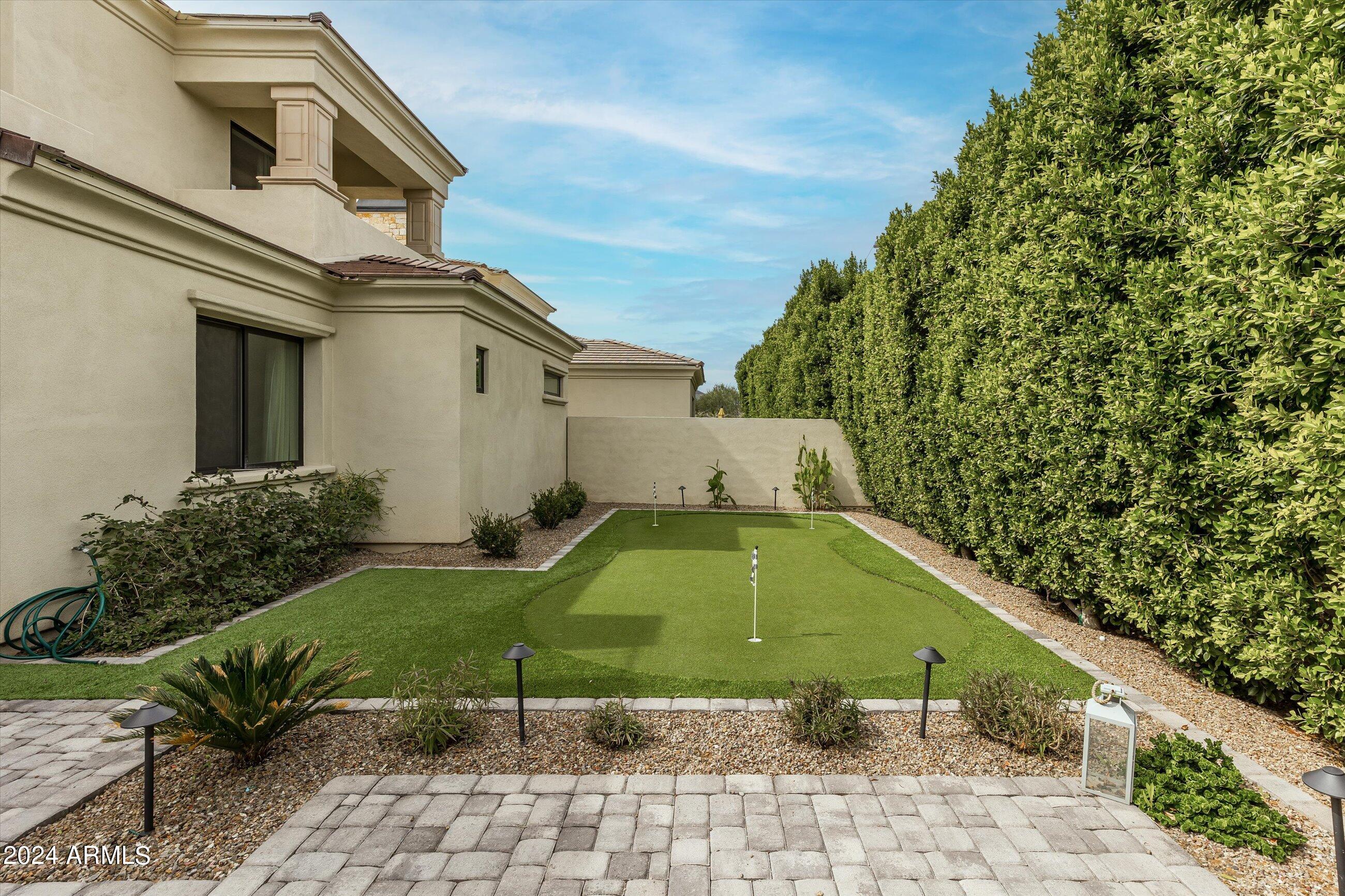 3918 E CRITTENDEN Lane