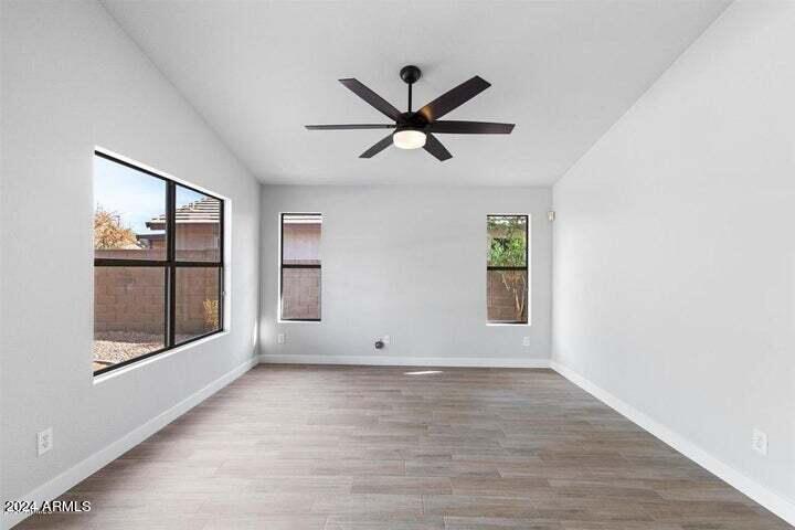 2280 E WILLOW WICK Road