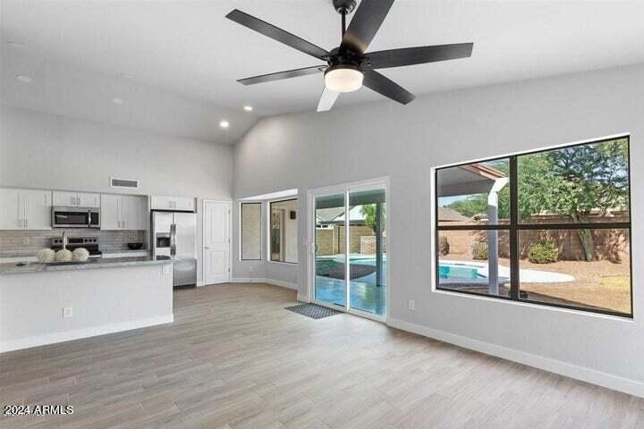 2280 E WILLOW WICK Road