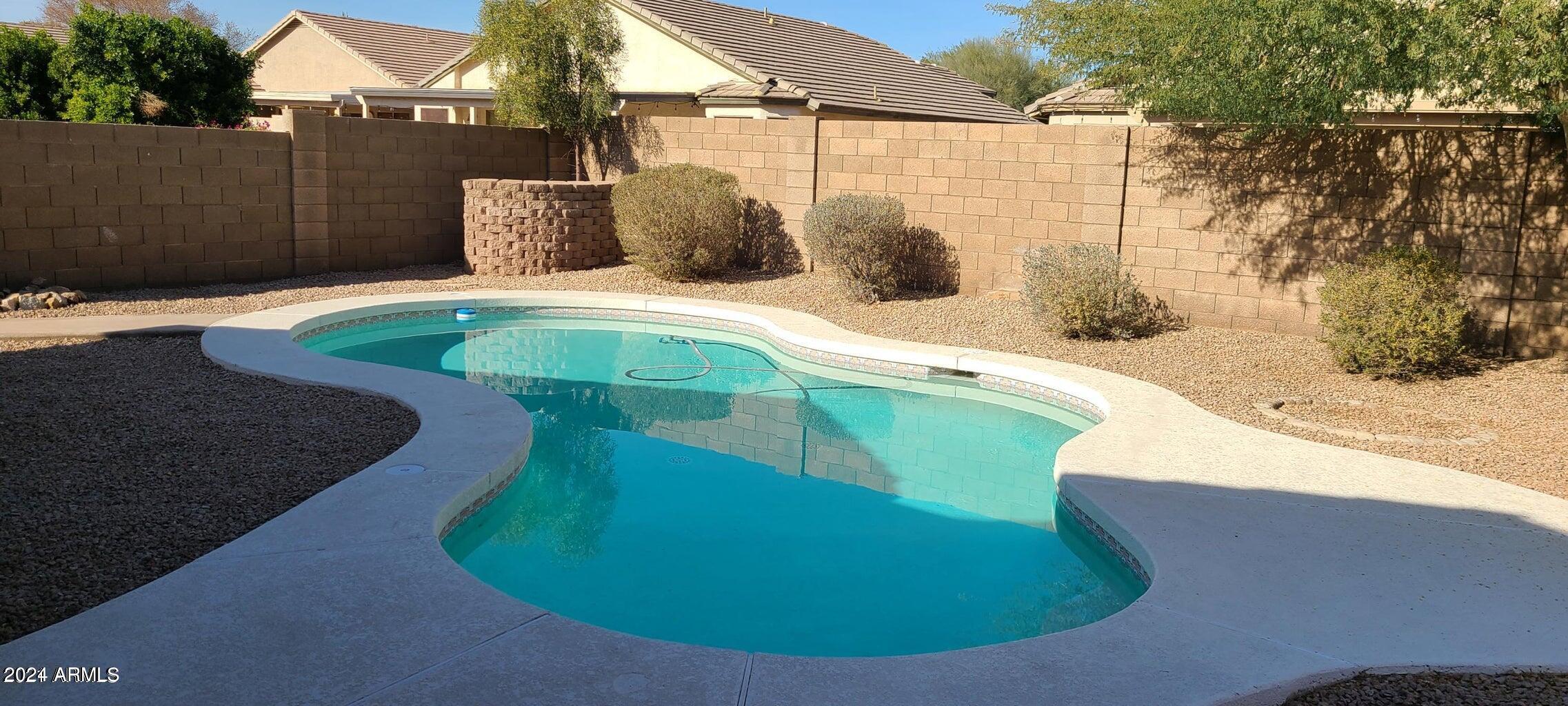 2280 E WILLOW WICK Road