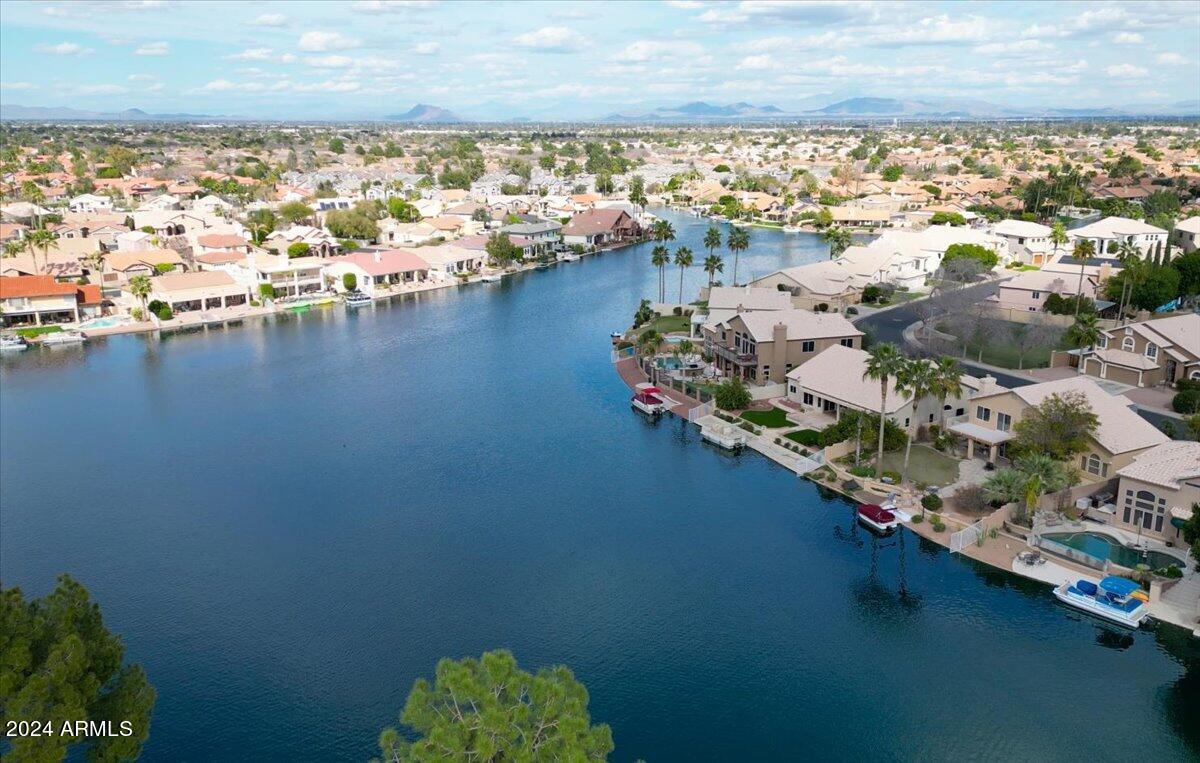 1214 W SEA CREST Drive