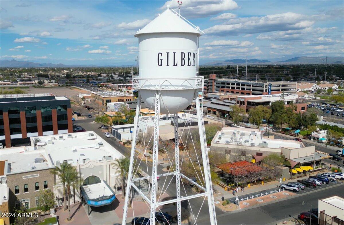 1214 W SEA CREST Drive