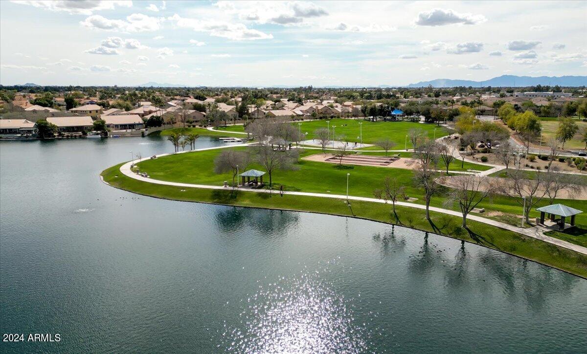 1214 W SEA CREST Drive