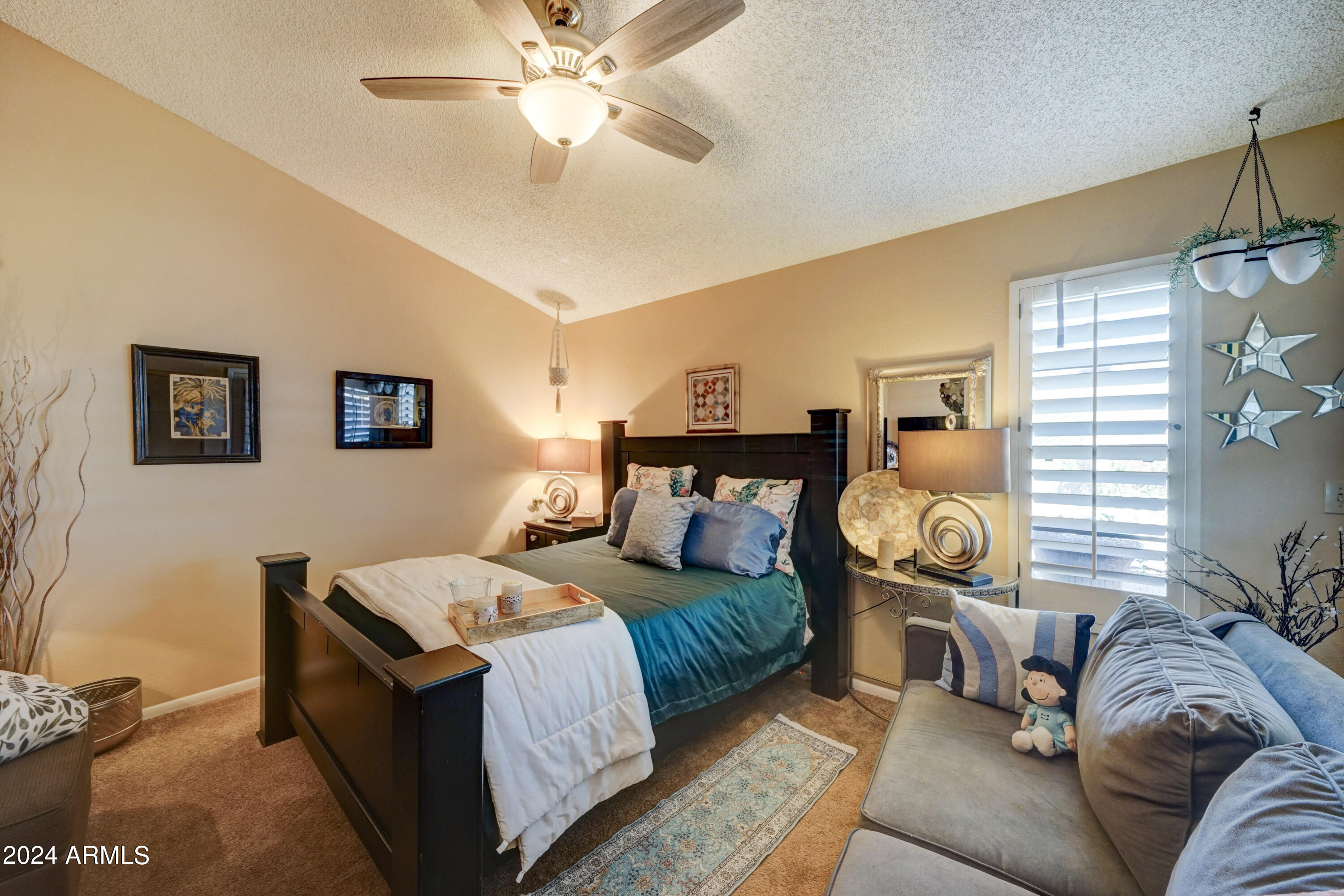 8970 E PALM RIDGE Drive