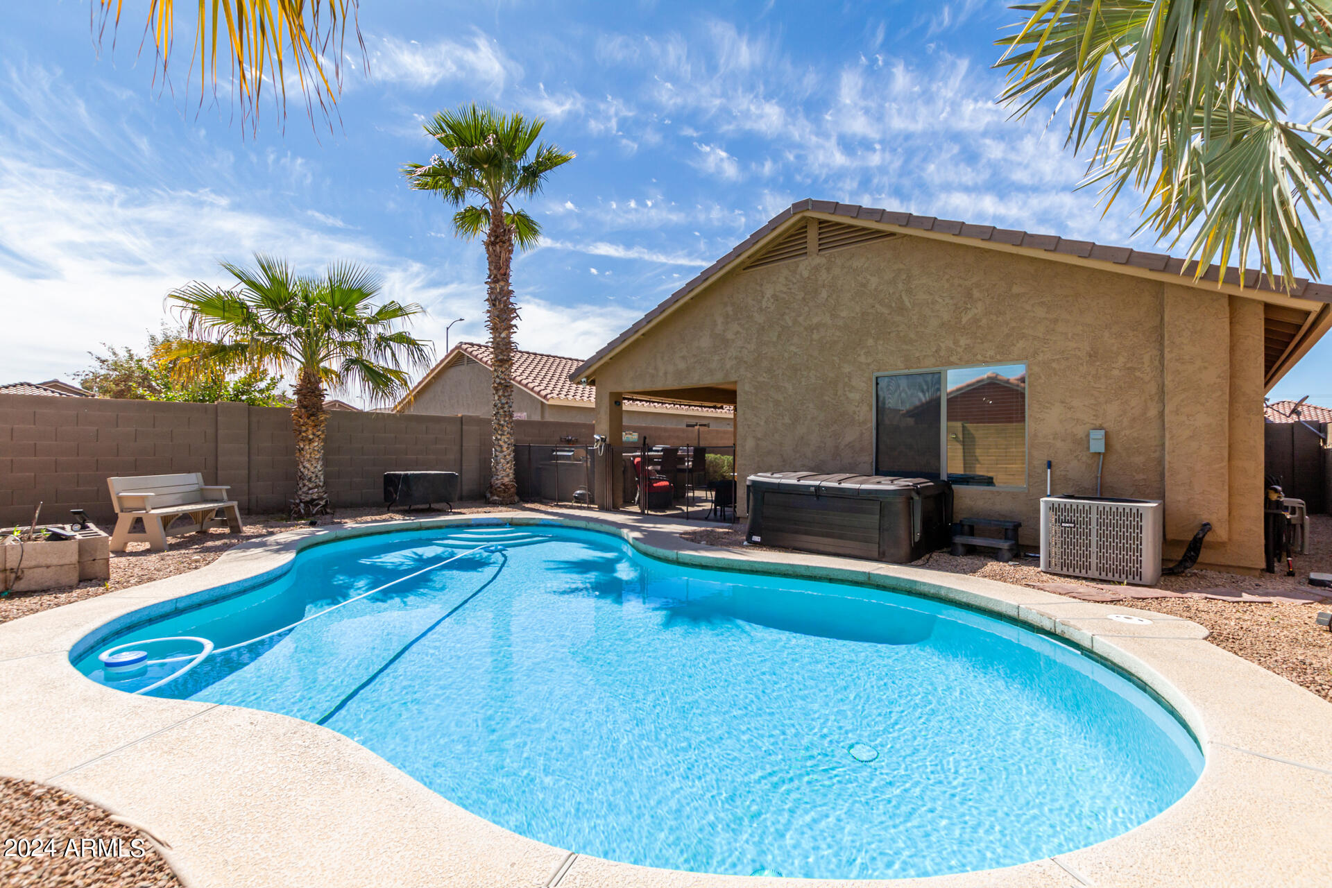 19285 N TOLEDO Avenue