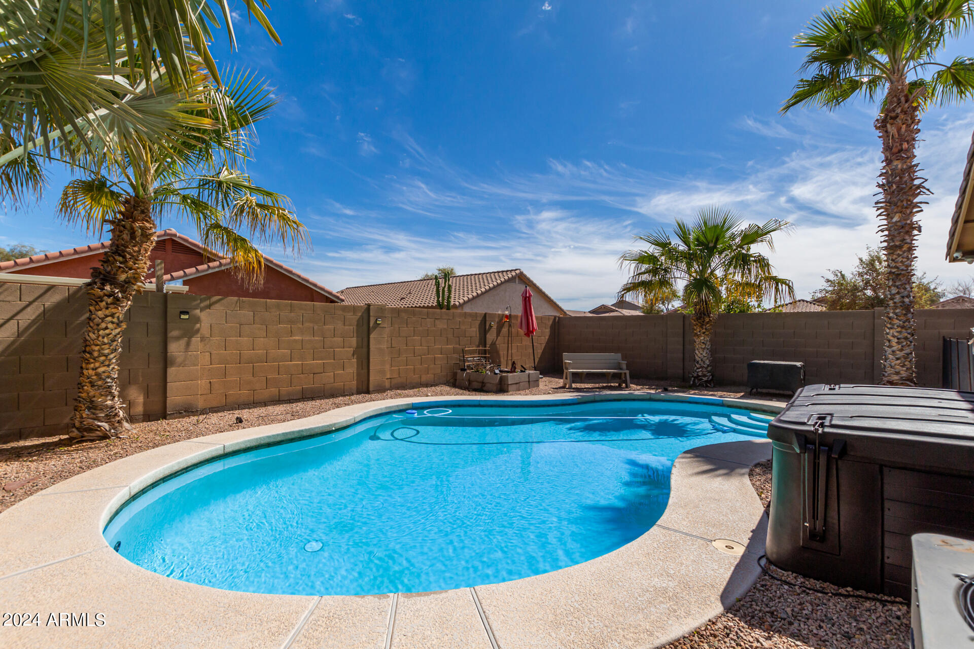 19285 N TOLEDO Avenue