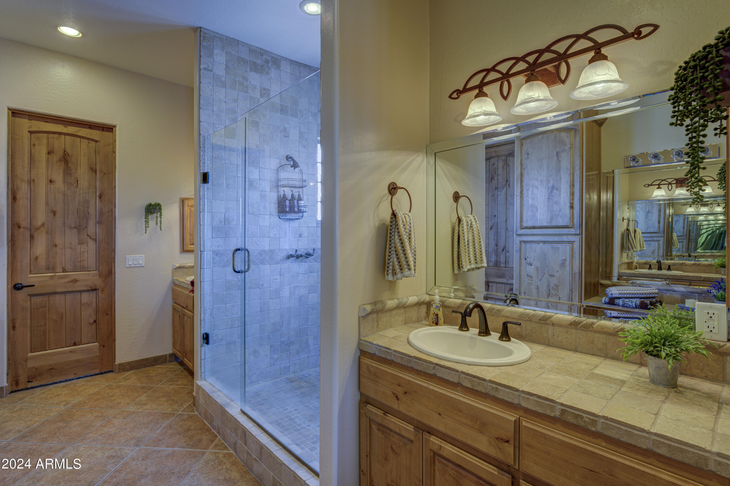 23 & 109 W LONE STAR Lane