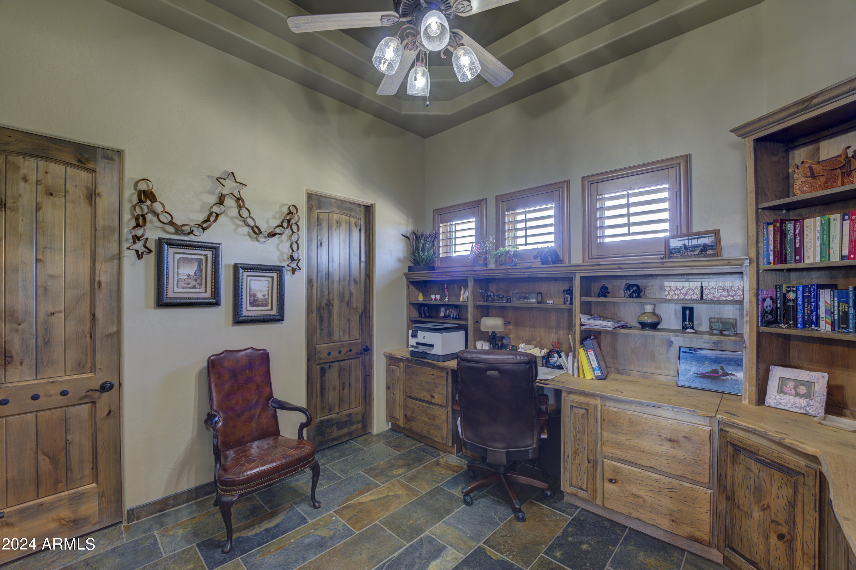 23 & 109 W LONE STAR Lane