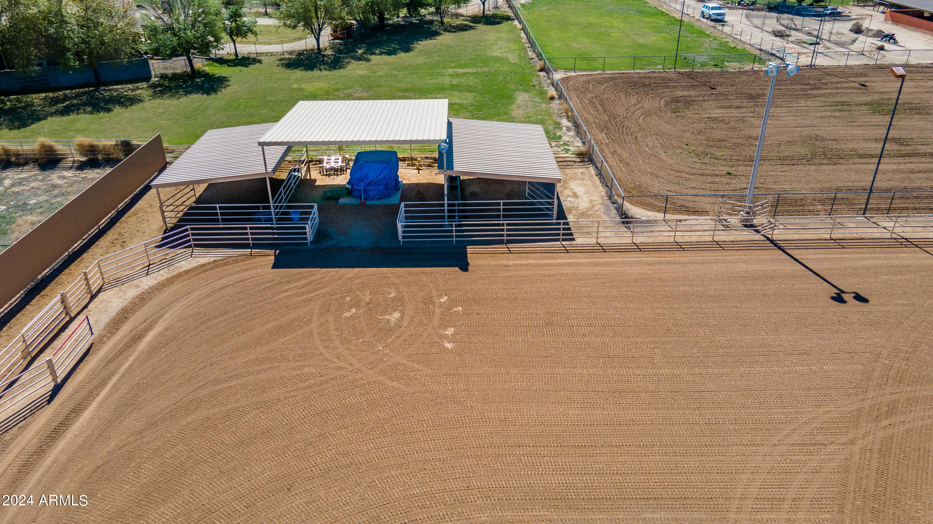 23 & 109 W LONE STAR Lane