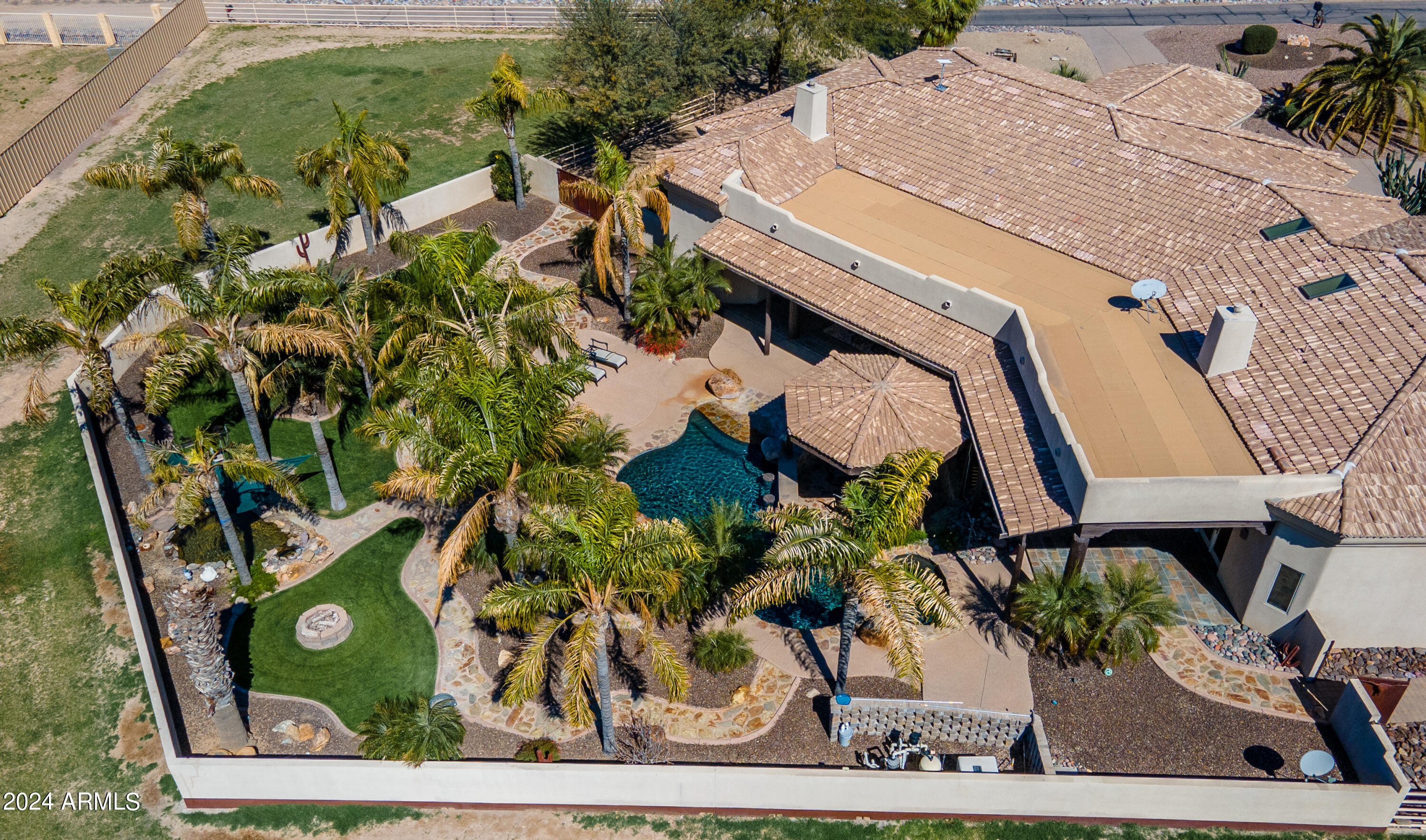 23 & 109 W LONE STAR Lane