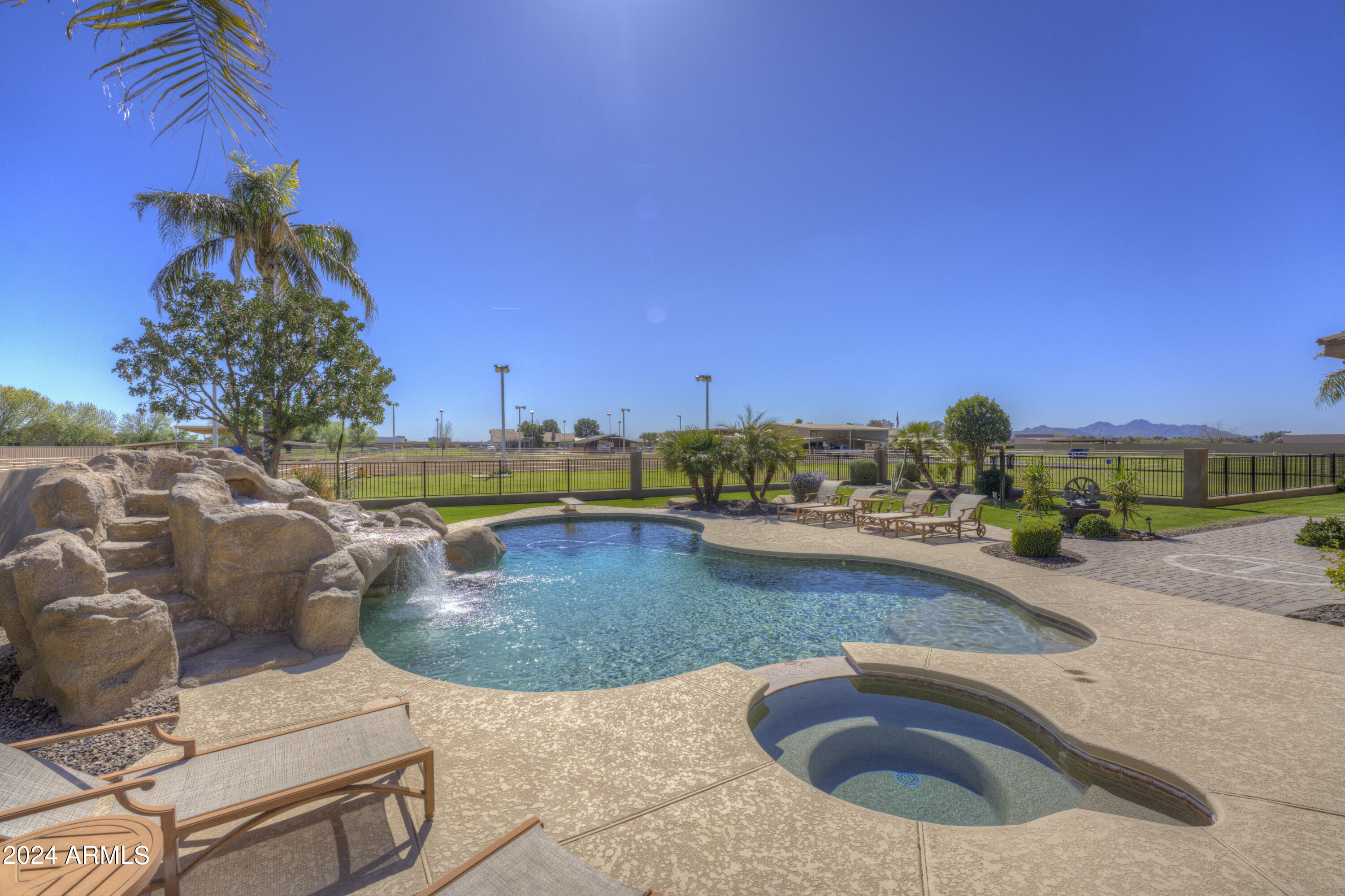 23 & 109 W LONE STAR Lane