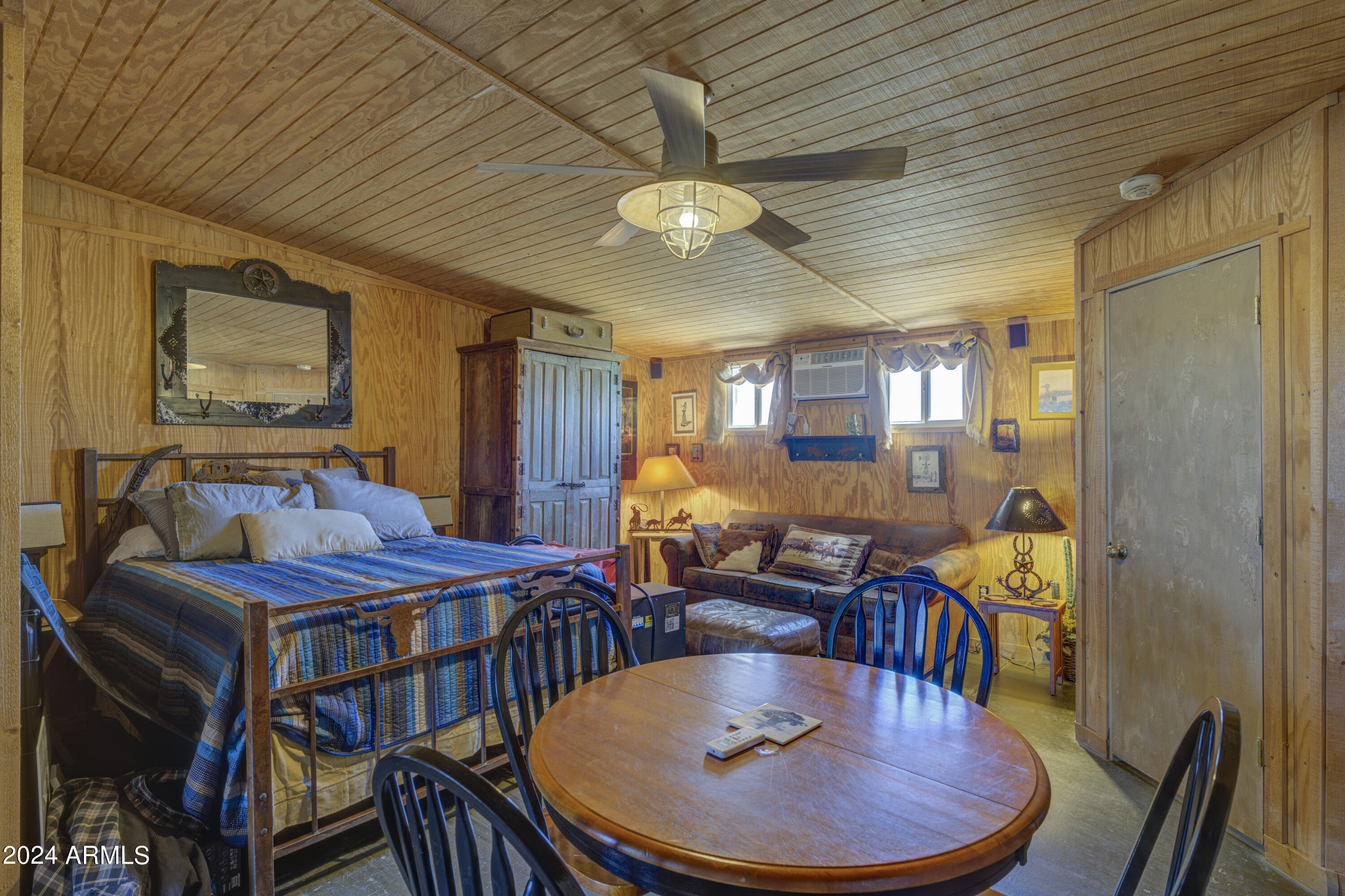 23 & 109 W LONE STAR Lane