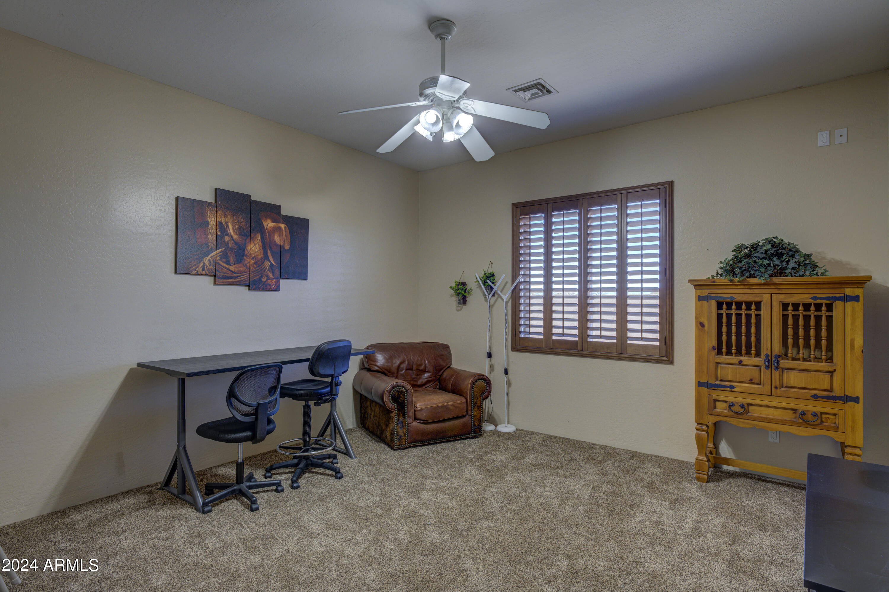 23 & 109 W LONE STAR Lane