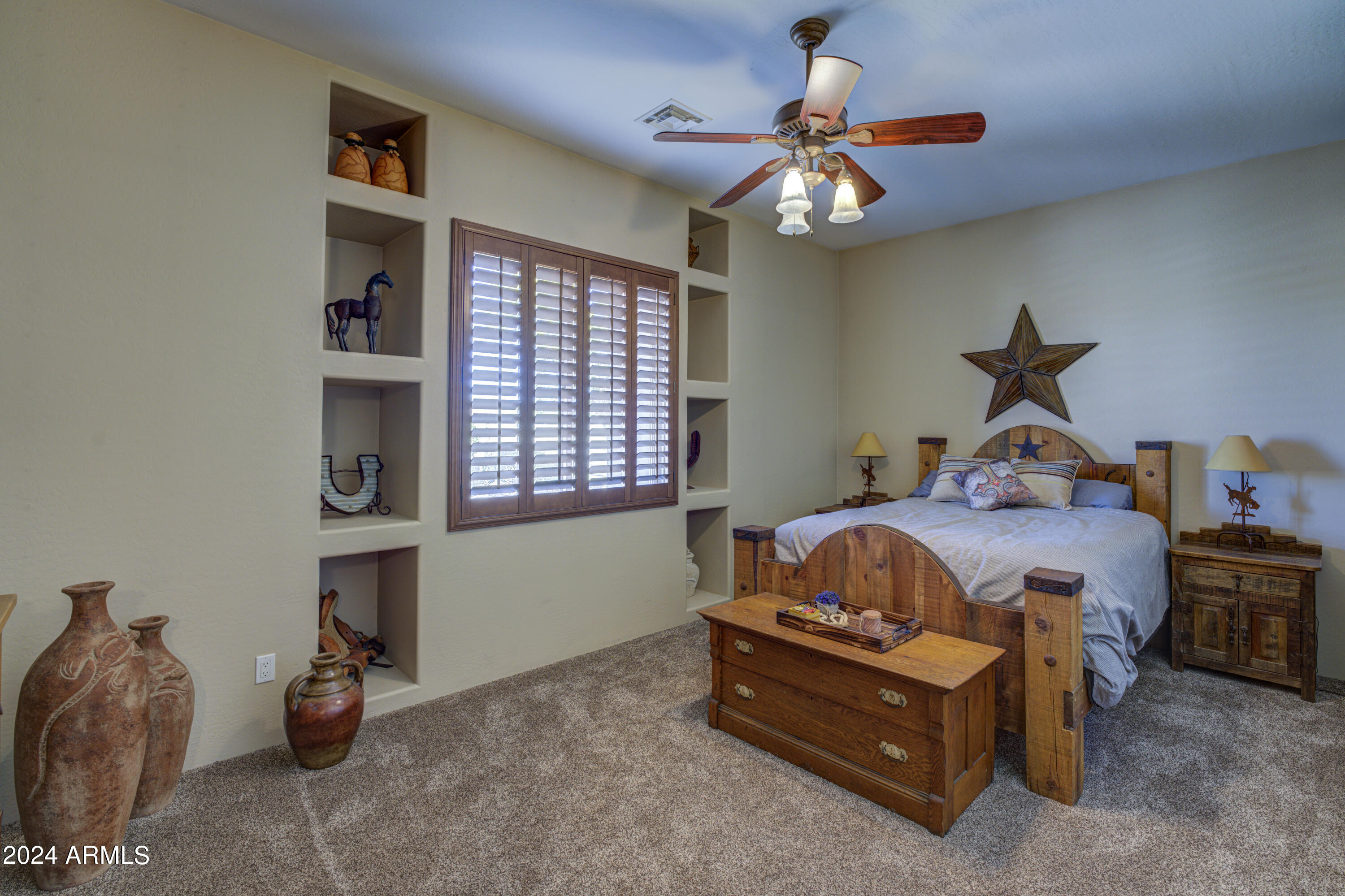 23 & 109 W LONE STAR Lane