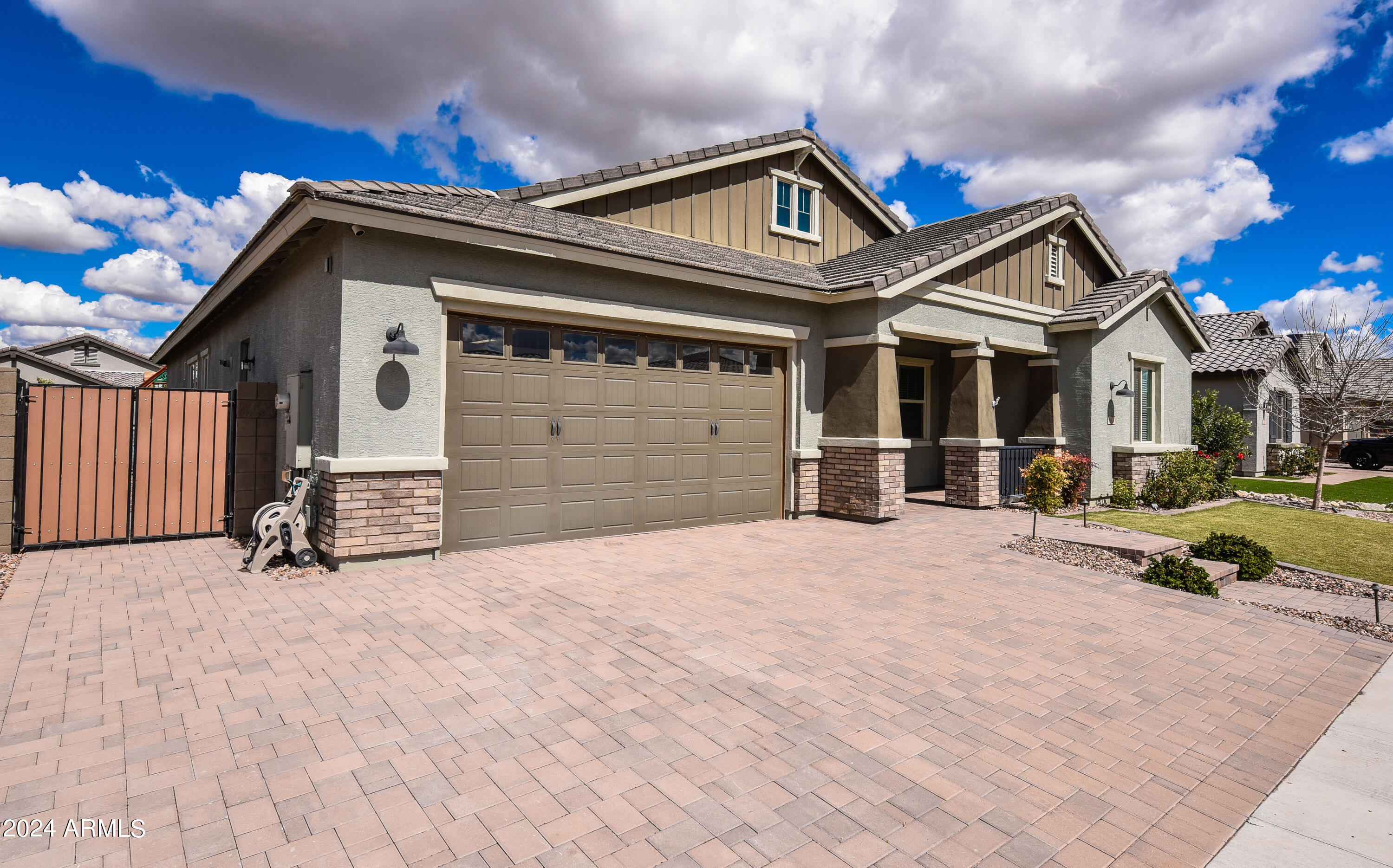 3000 W ASHURST Drive