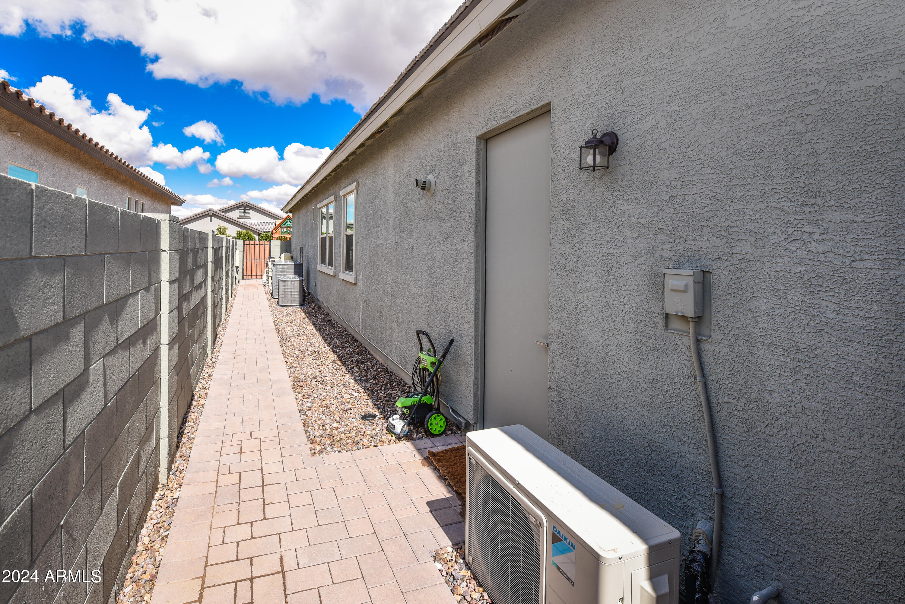 3000 W ASHURST Drive