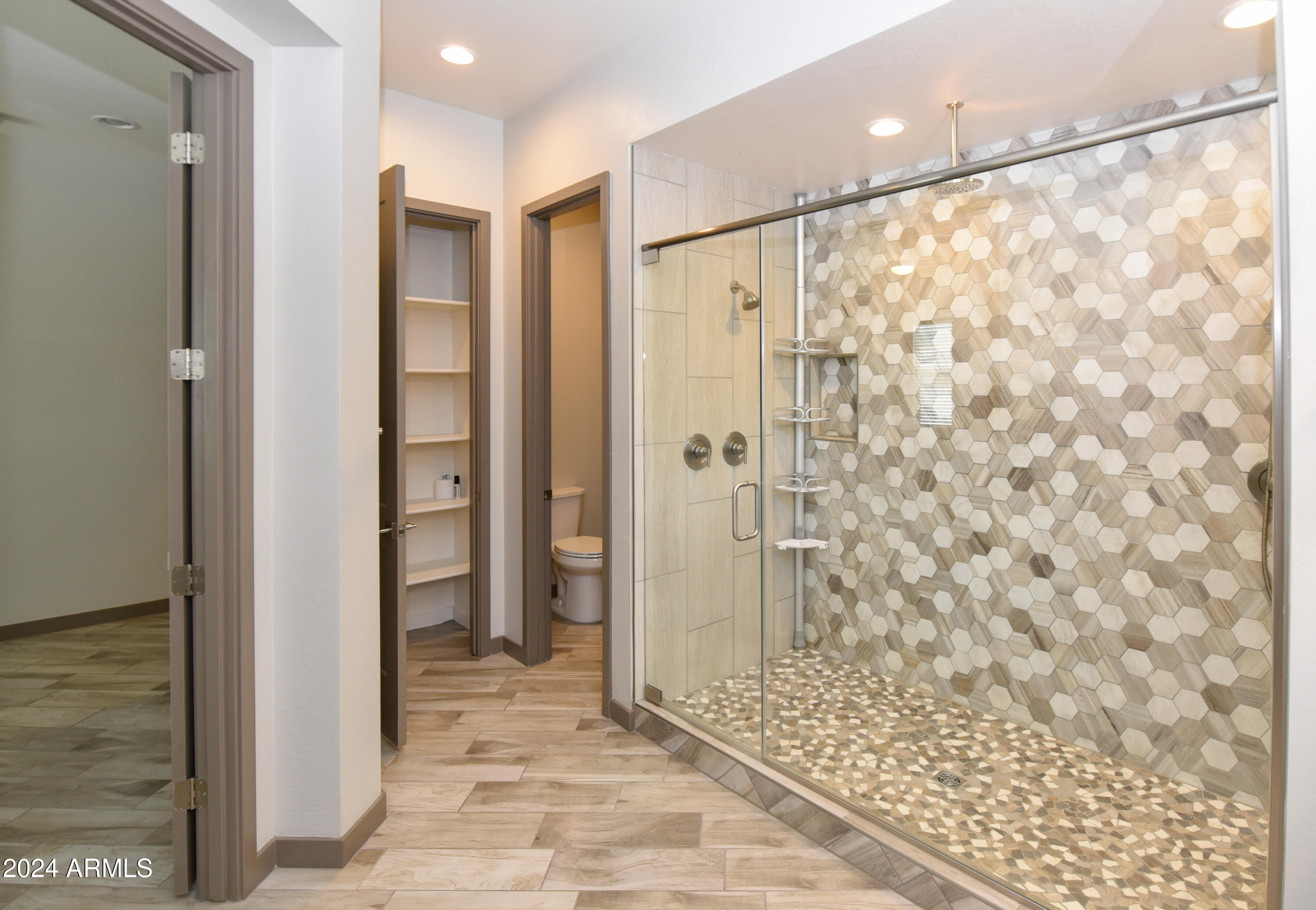 3000 W ASHURST Drive