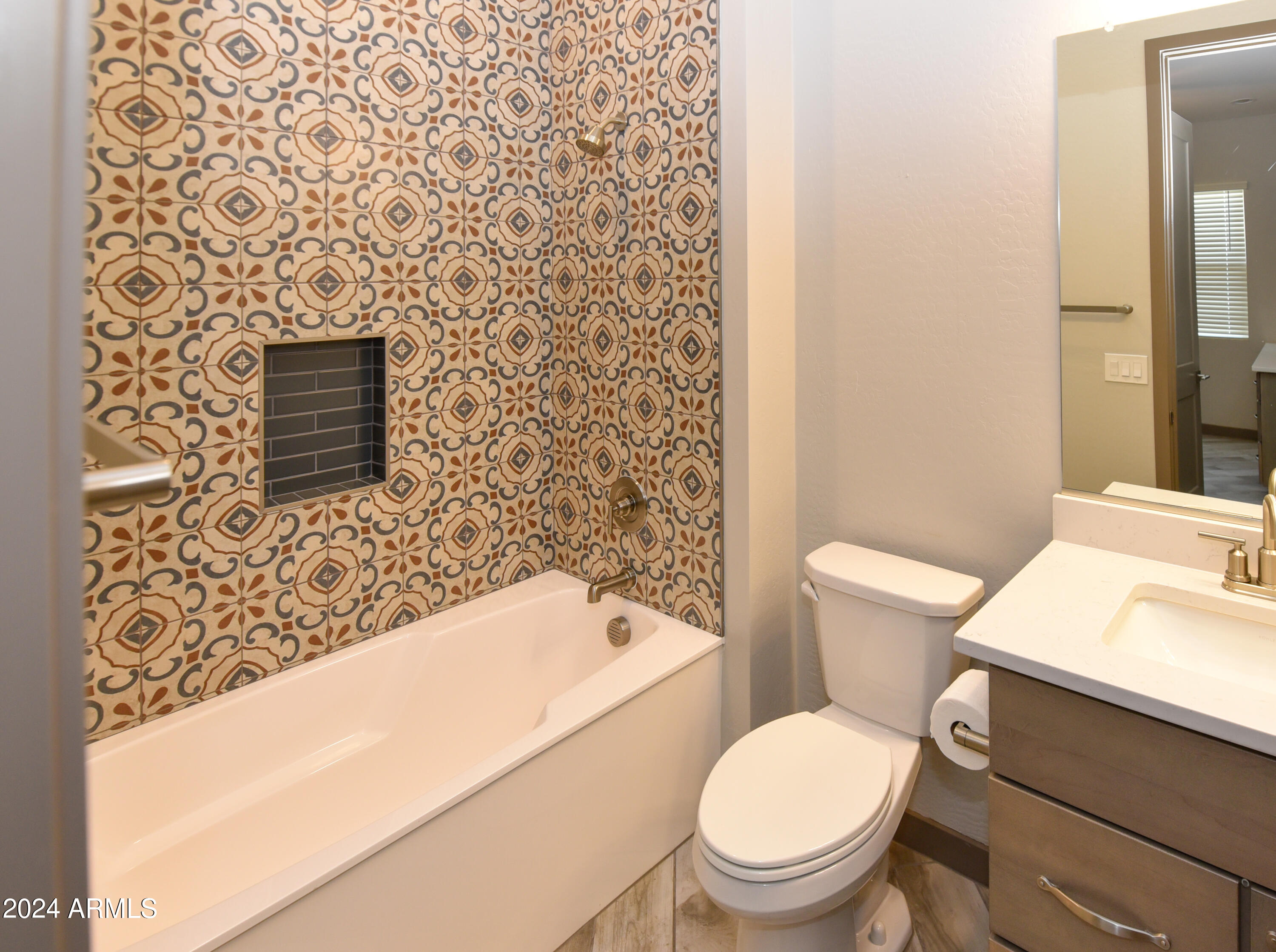 3000 W ASHURST Drive