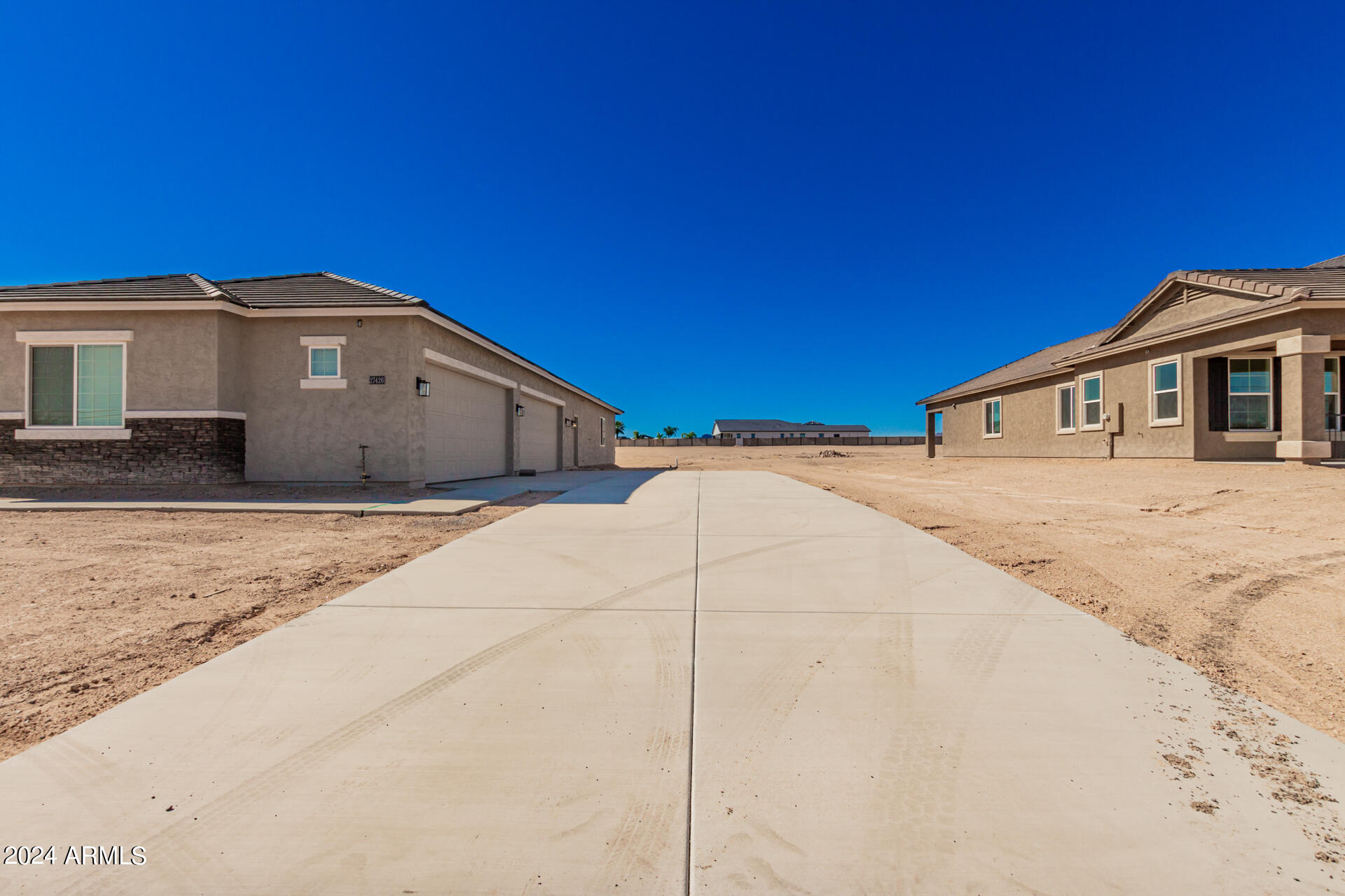 4587 E Honey Saddle Road