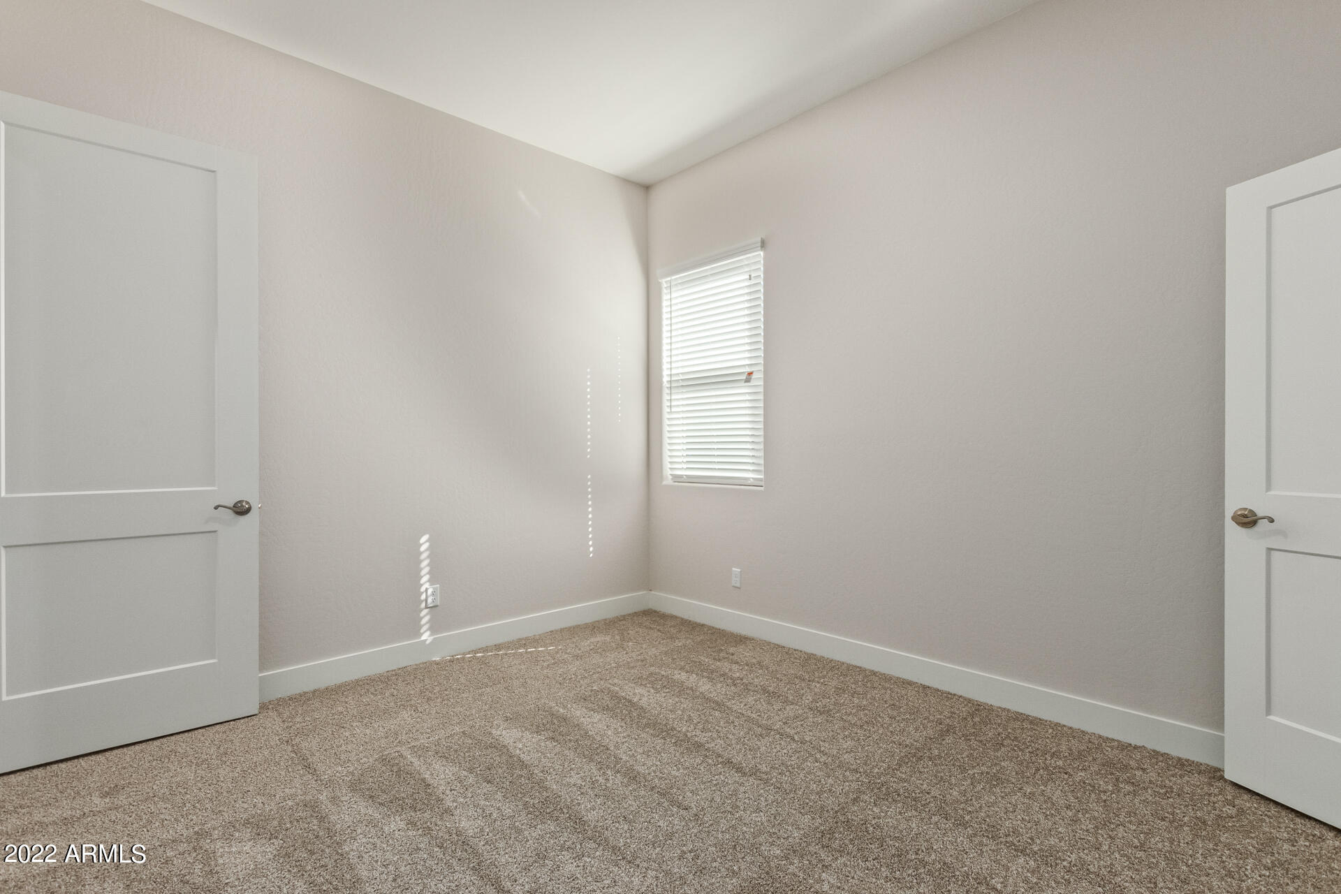 4587 E Honey Saddle Road