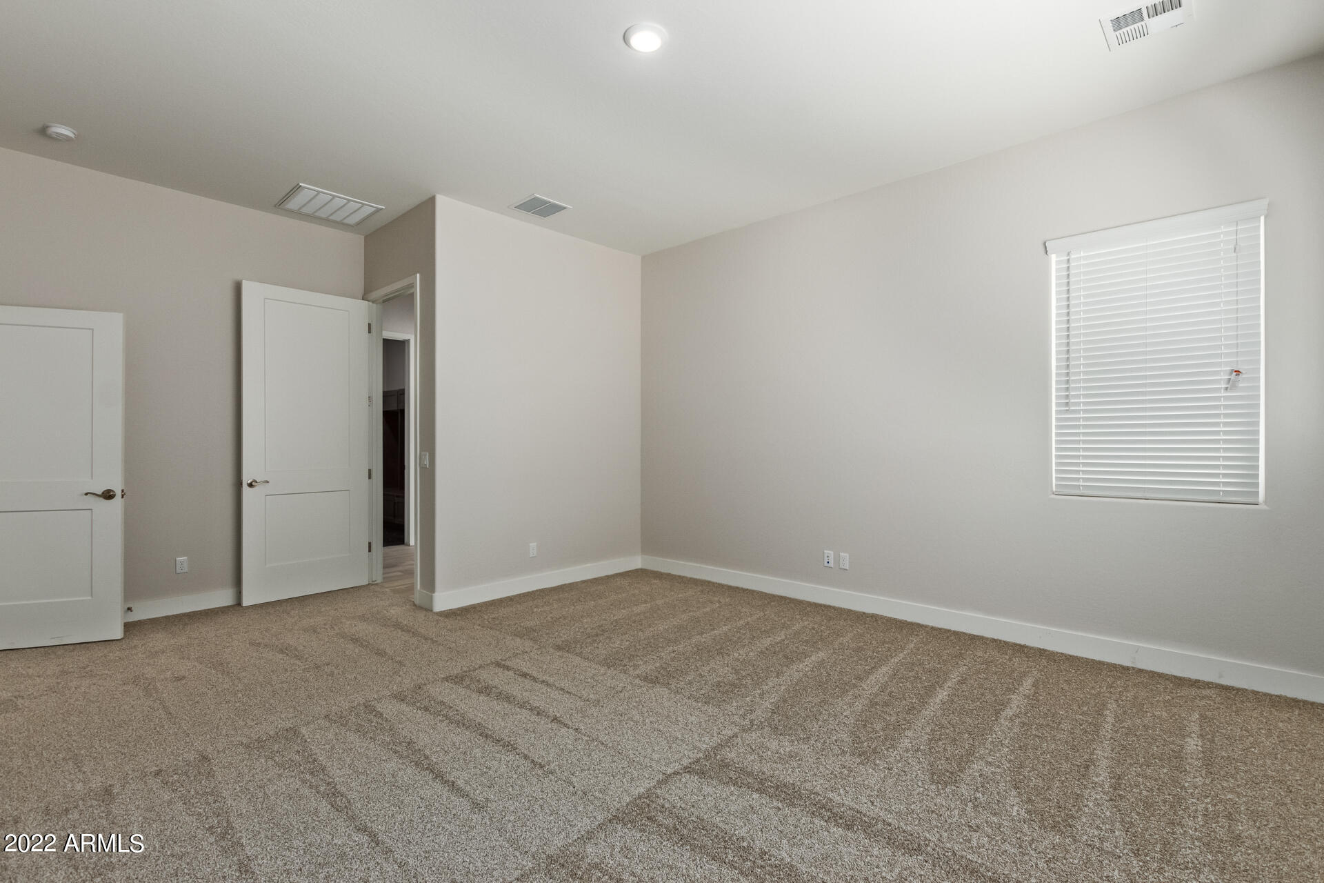 4587 E Honey Saddle Road