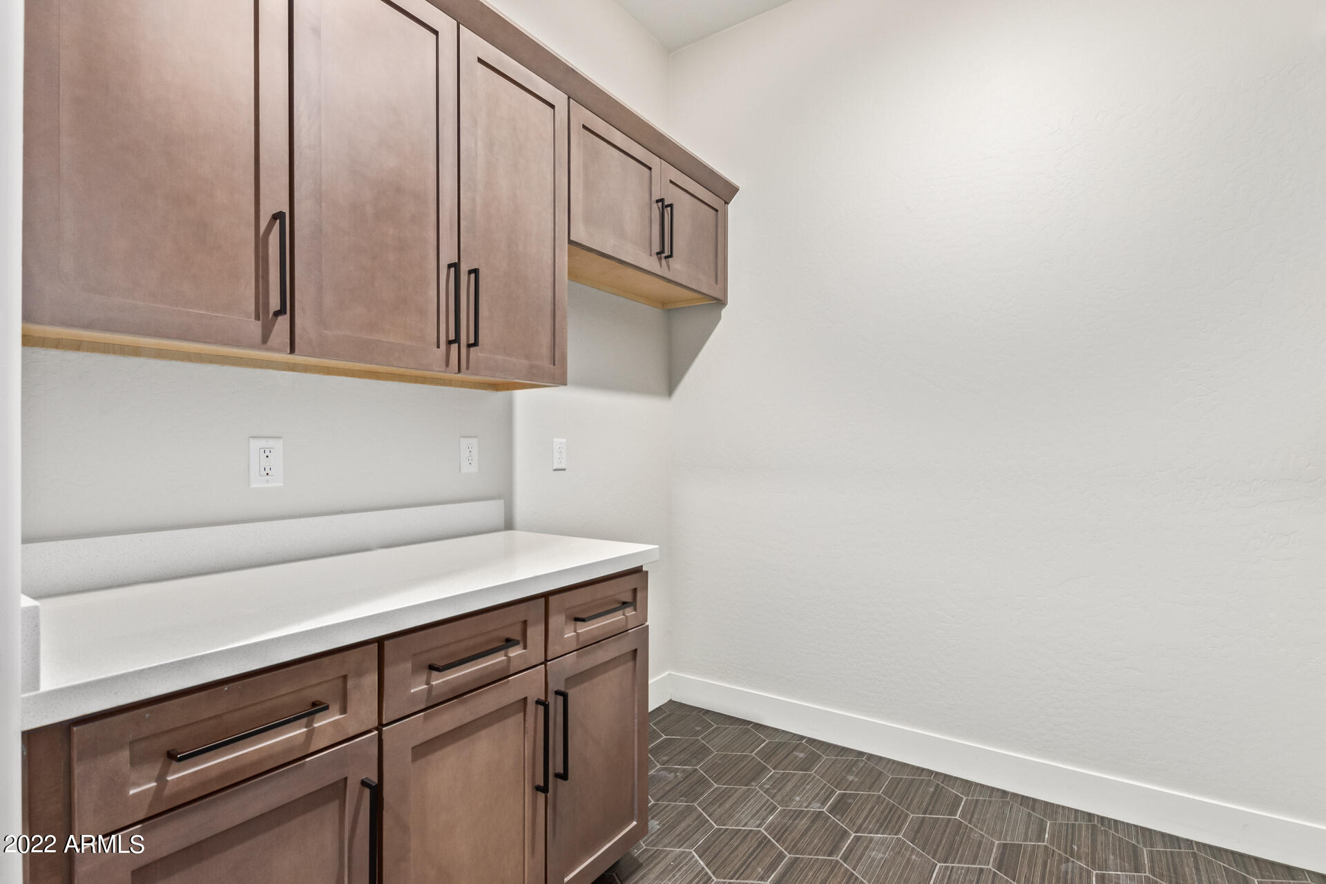 4587 E Honey Saddle Road