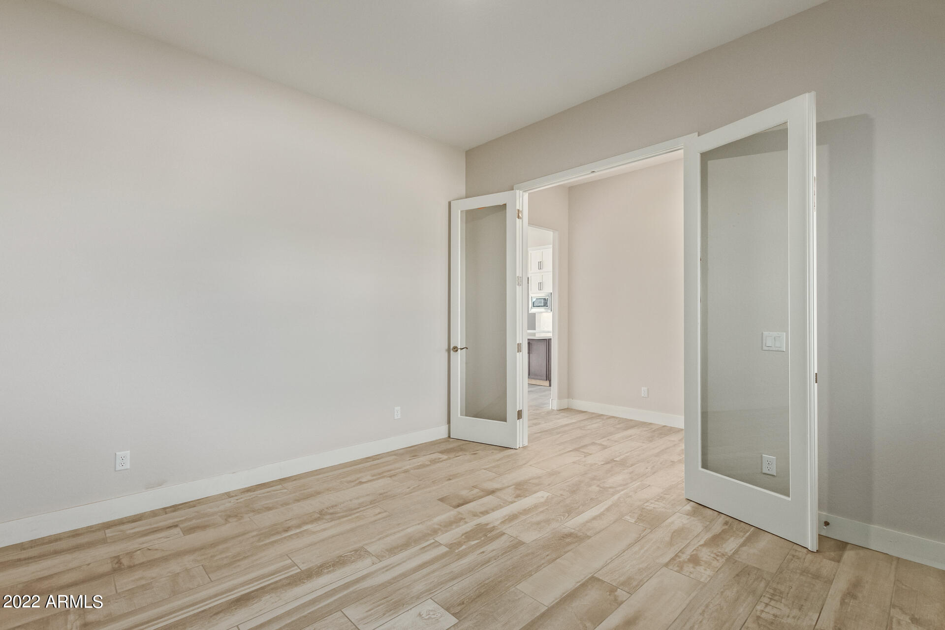 4587 E Honey Saddle Road