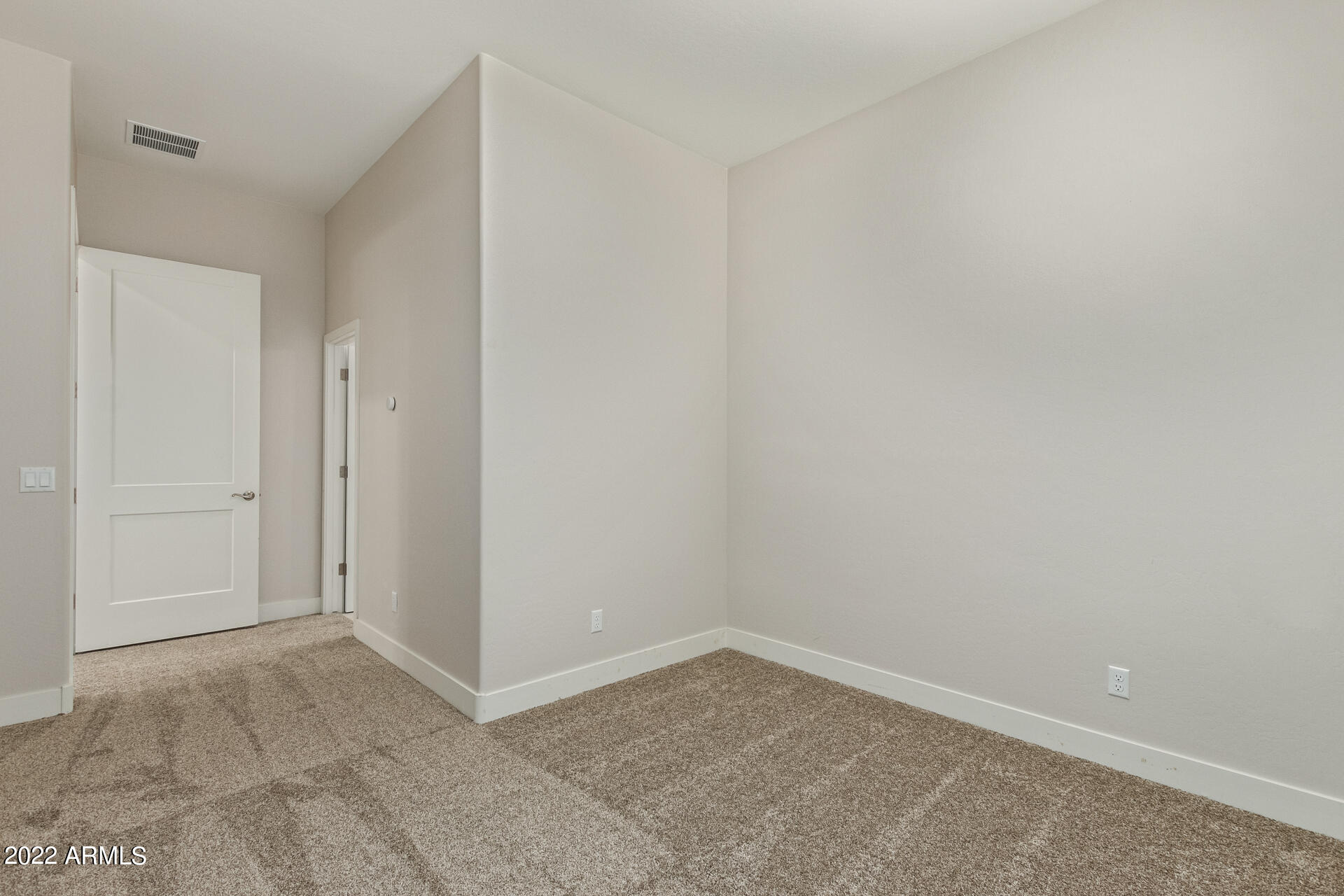 4587 E Honey Saddle Road