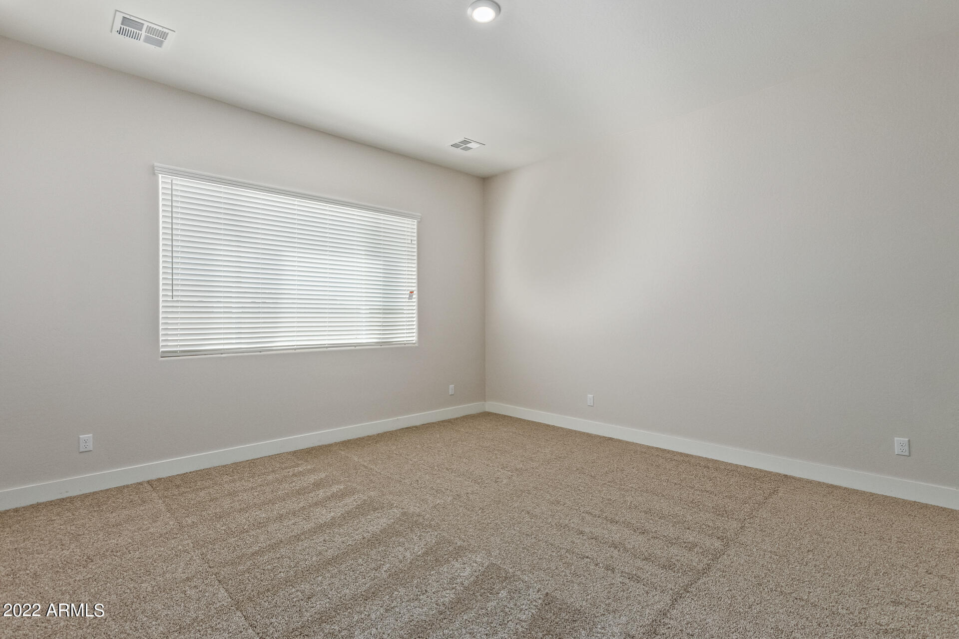 4587 E Honey Saddle Road