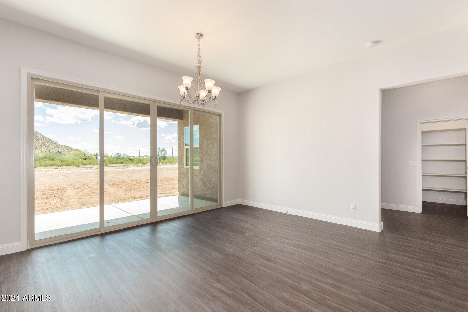 4587 E Honey Saddle Road