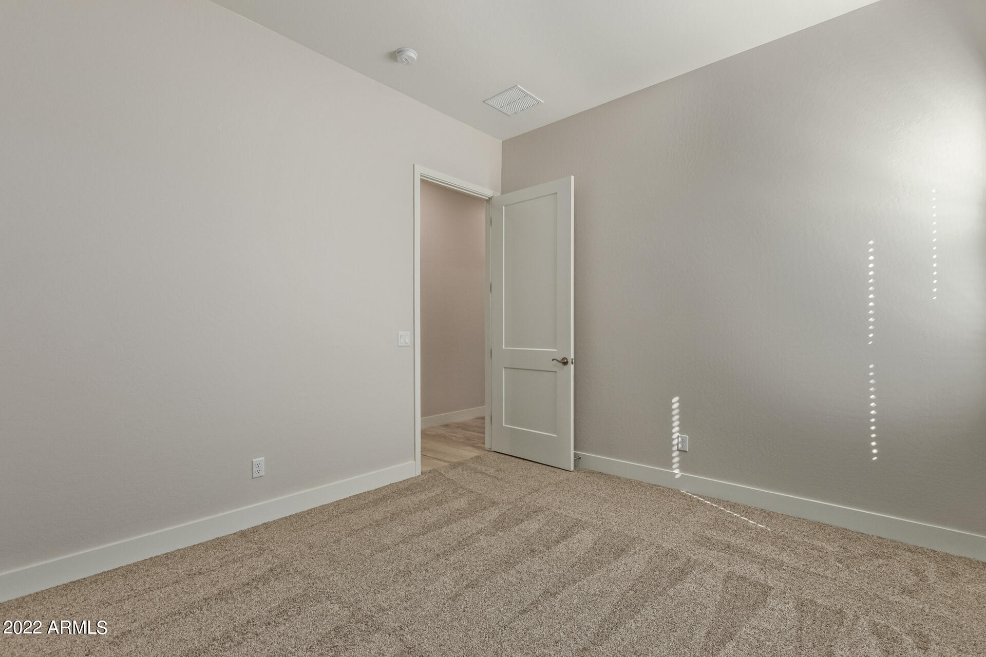 4587 E Honey Saddle Road