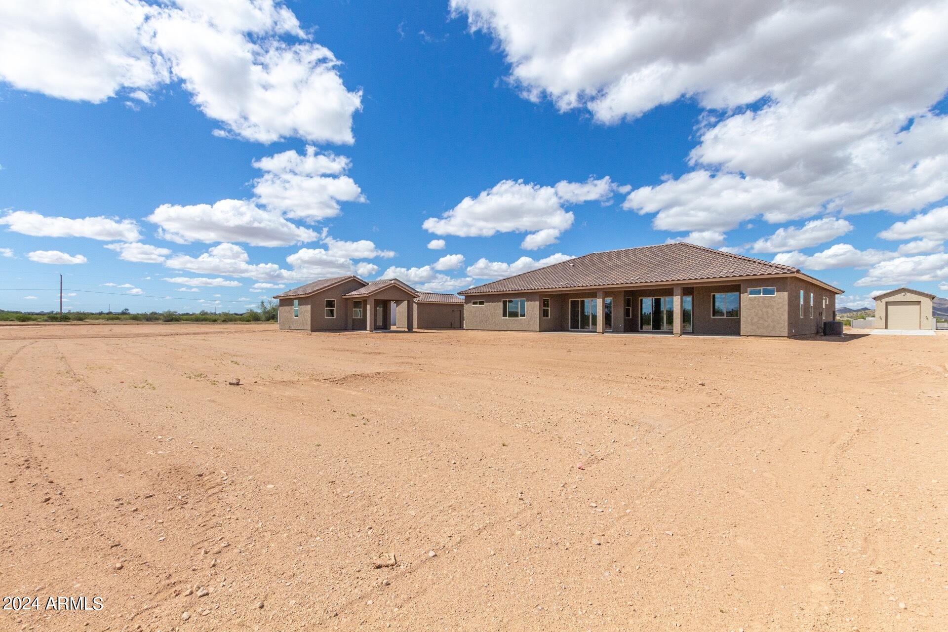 4587 E Honey Saddle Road