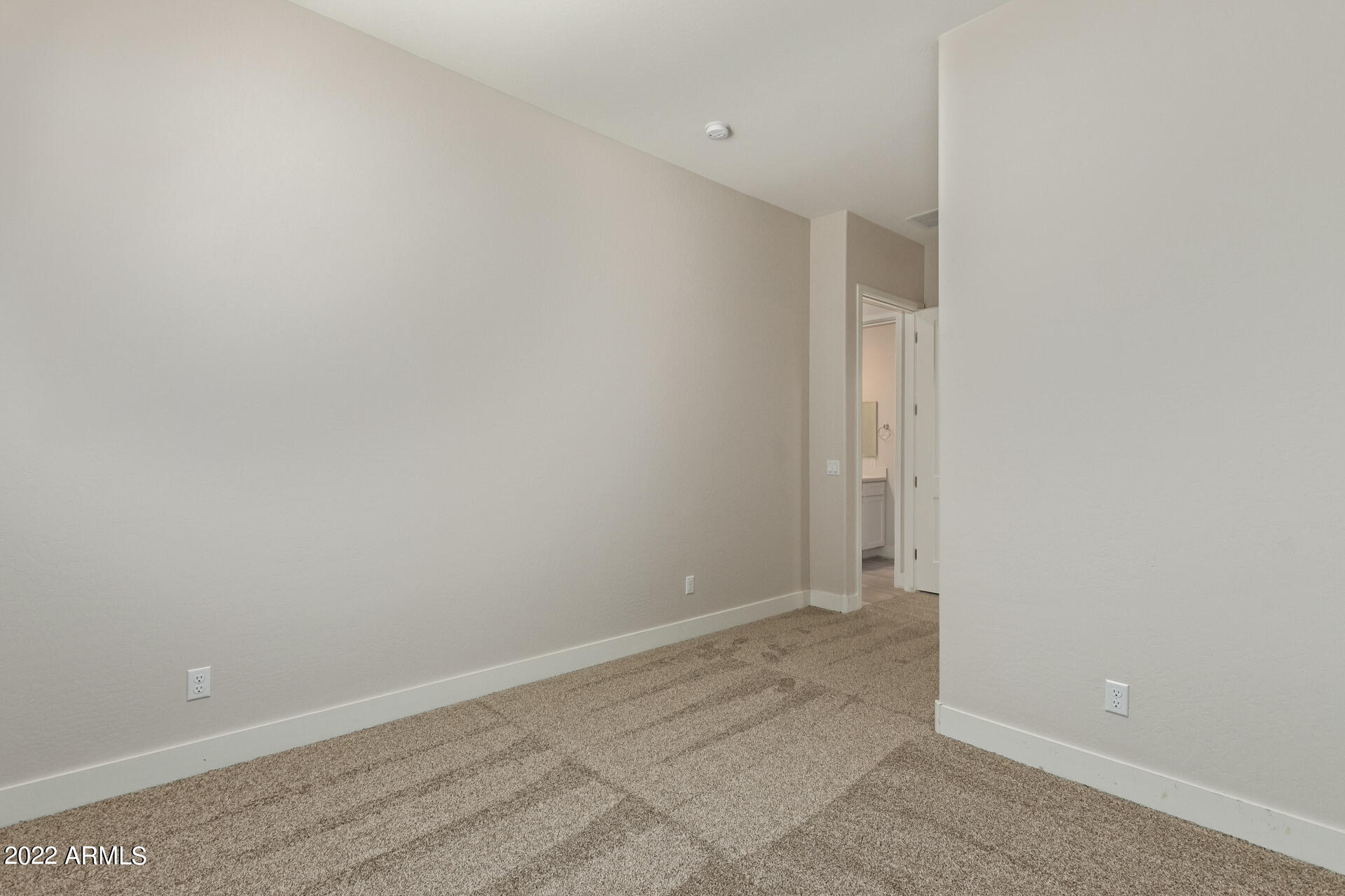 4587 E Honey Saddle Road